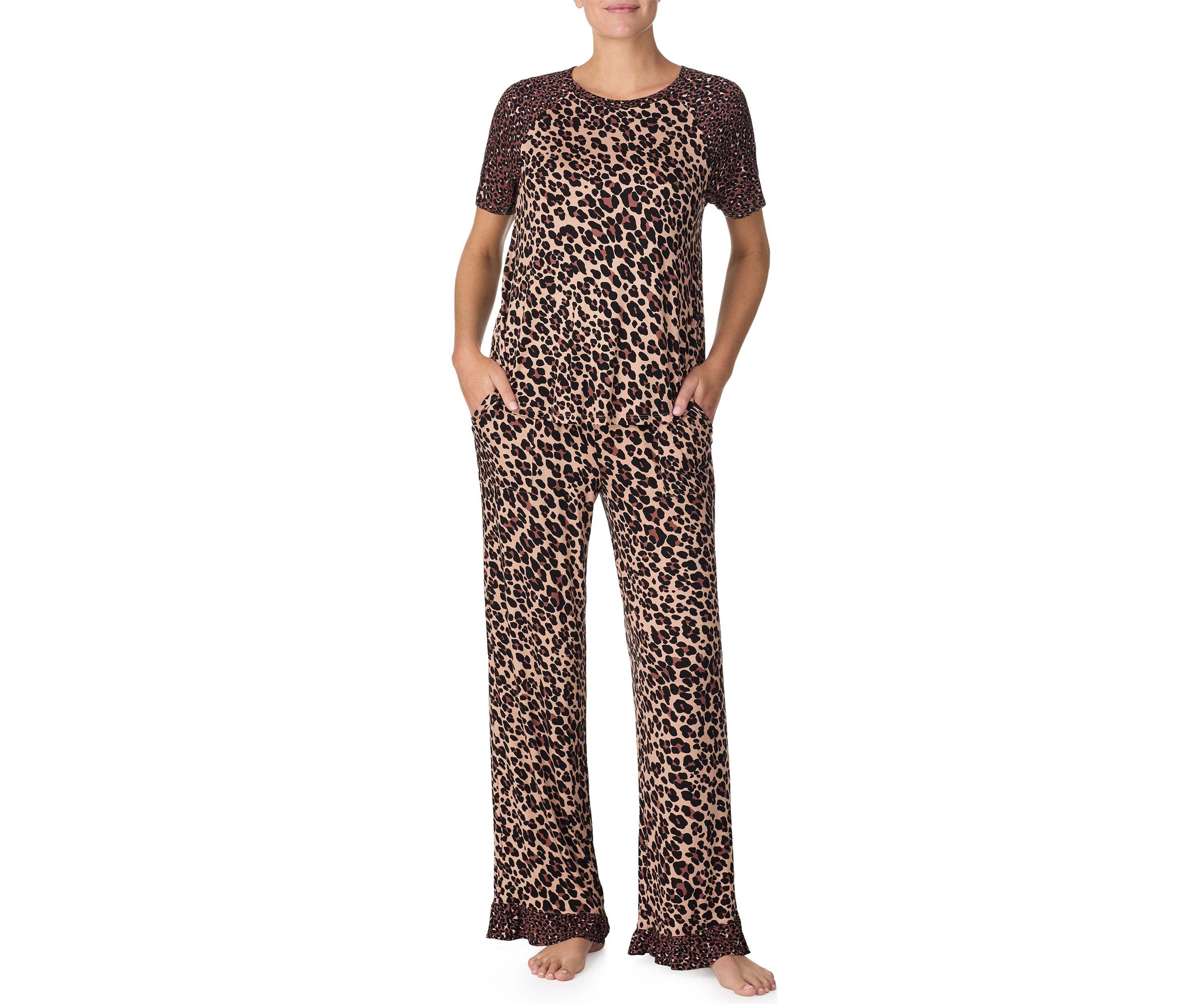 Womens Short Sleeve T-Shirt and Pants Pajama Set