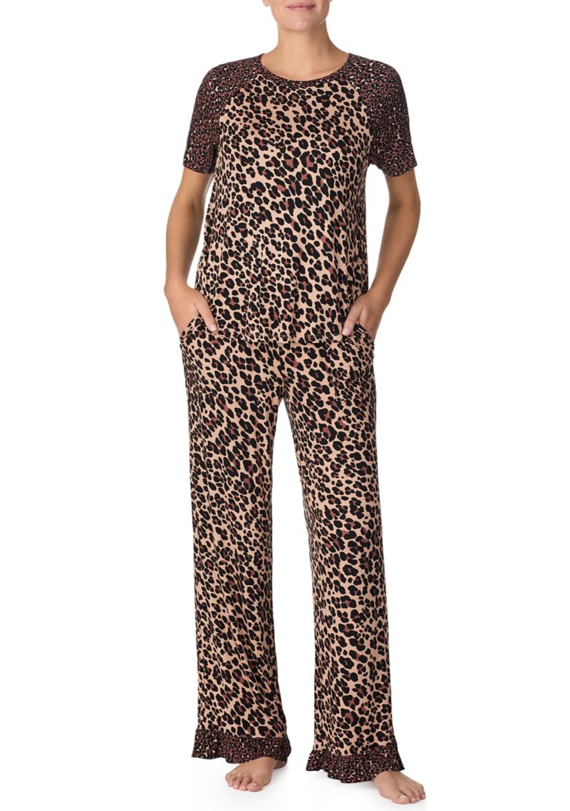 Womens Short Sleeve T-Shirt and Pants Pajama Set