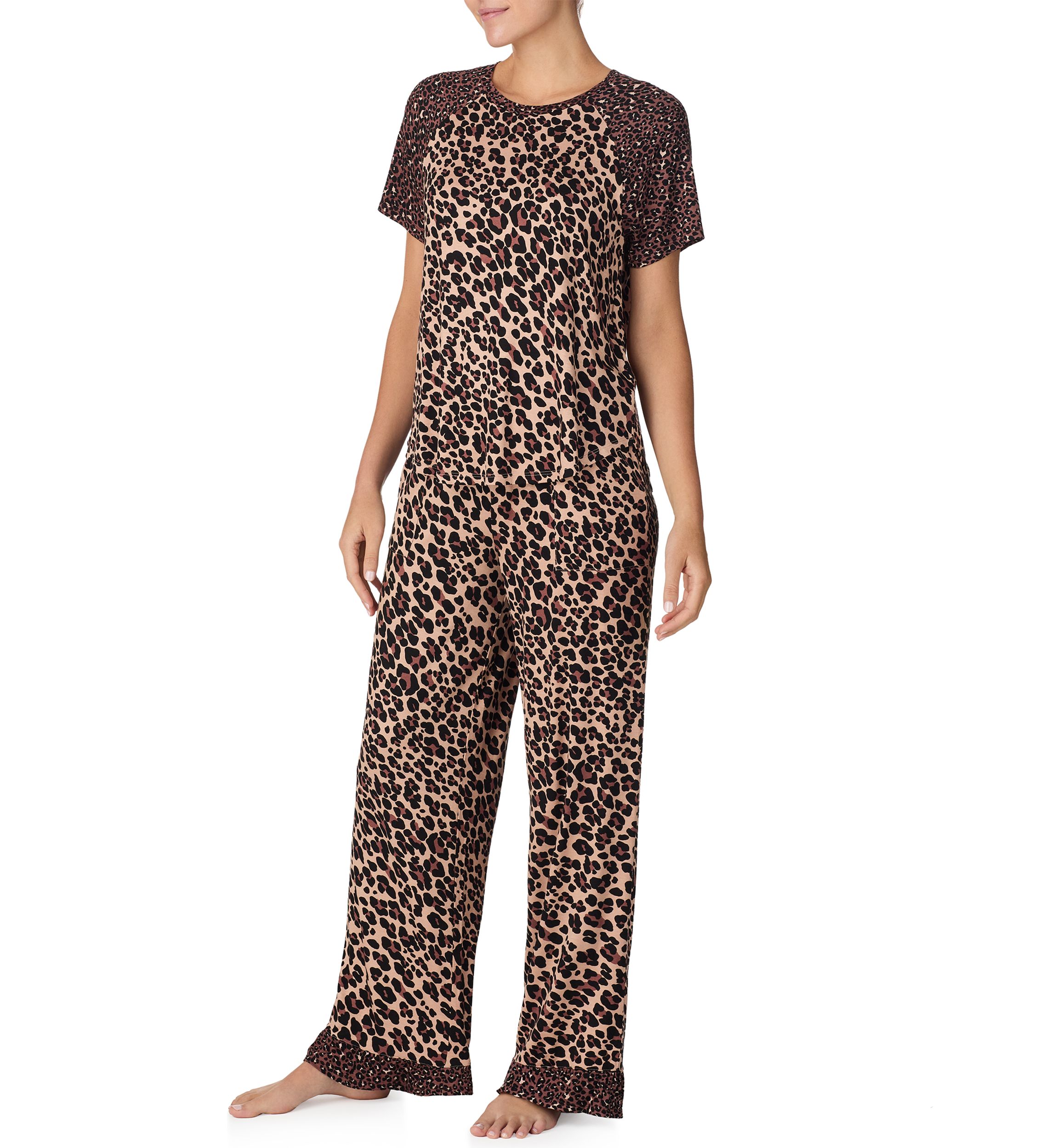 Womens Short Sleeve T-Shirt and Pants Pajama Set