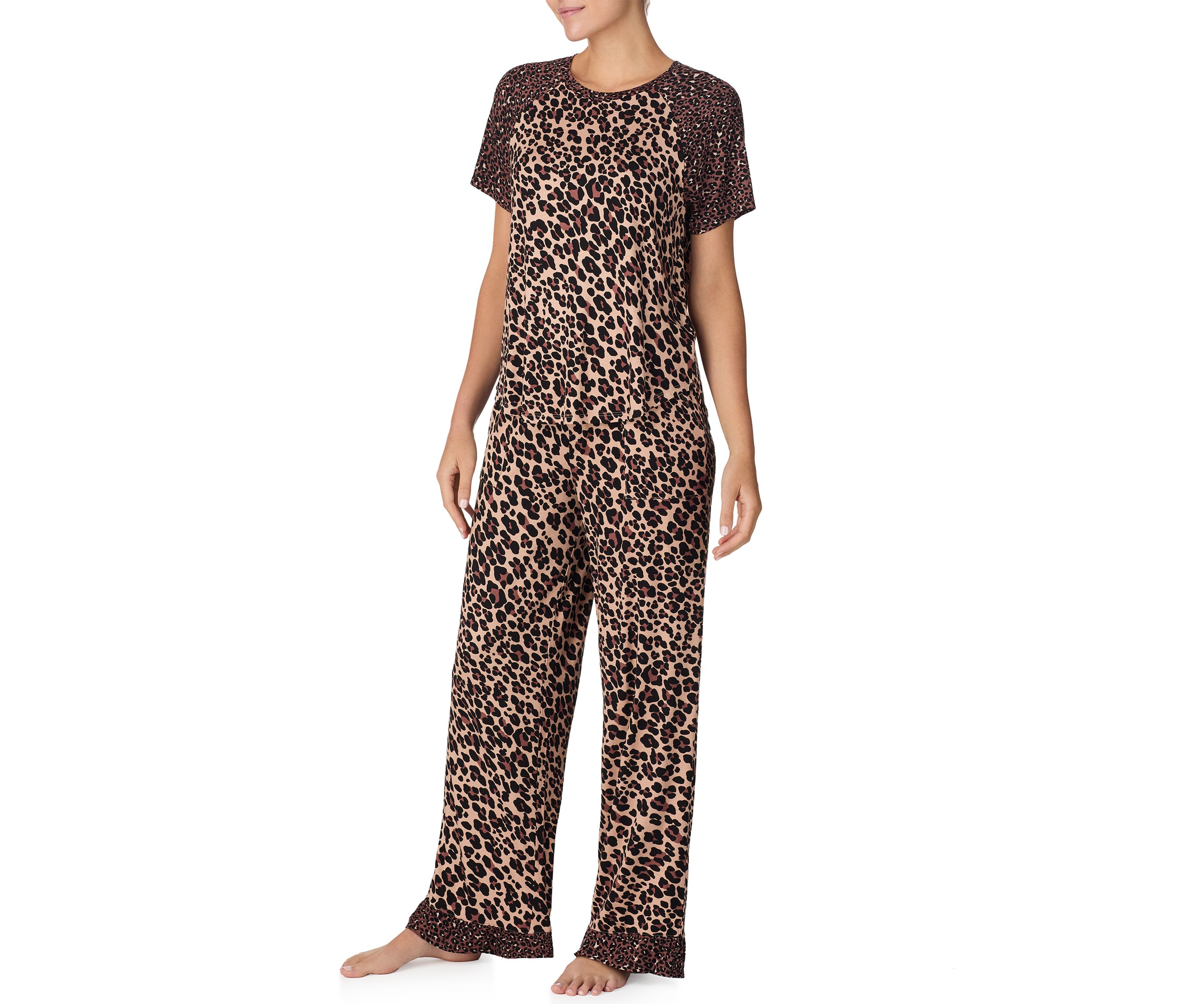 Womens Short Sleeve T-Shirt and Pants Pajama Set