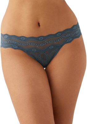 b.tempt'd by Wacoal Women's Lace Kiss Bikini Panty, Large