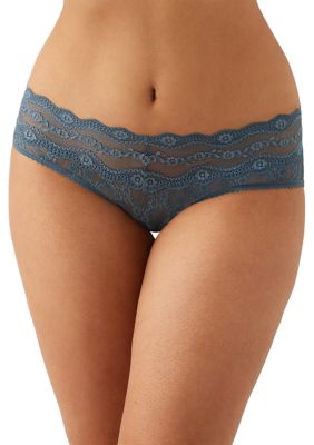 b.tempt'd by Wacoal Women's Lace Kiss Hipster, Medium