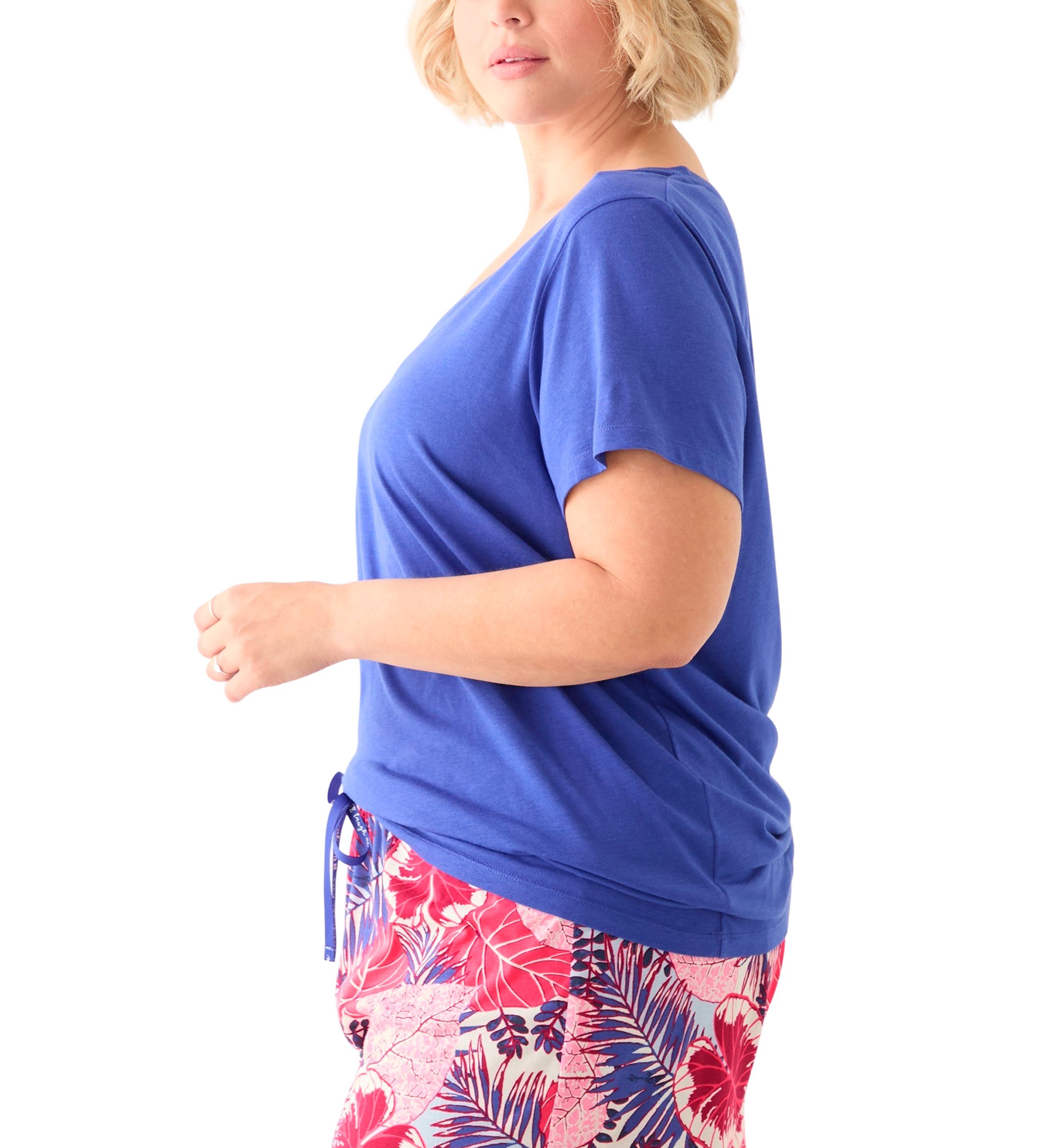 Plus Size Short Sleeve V-Neck T-Shirt 