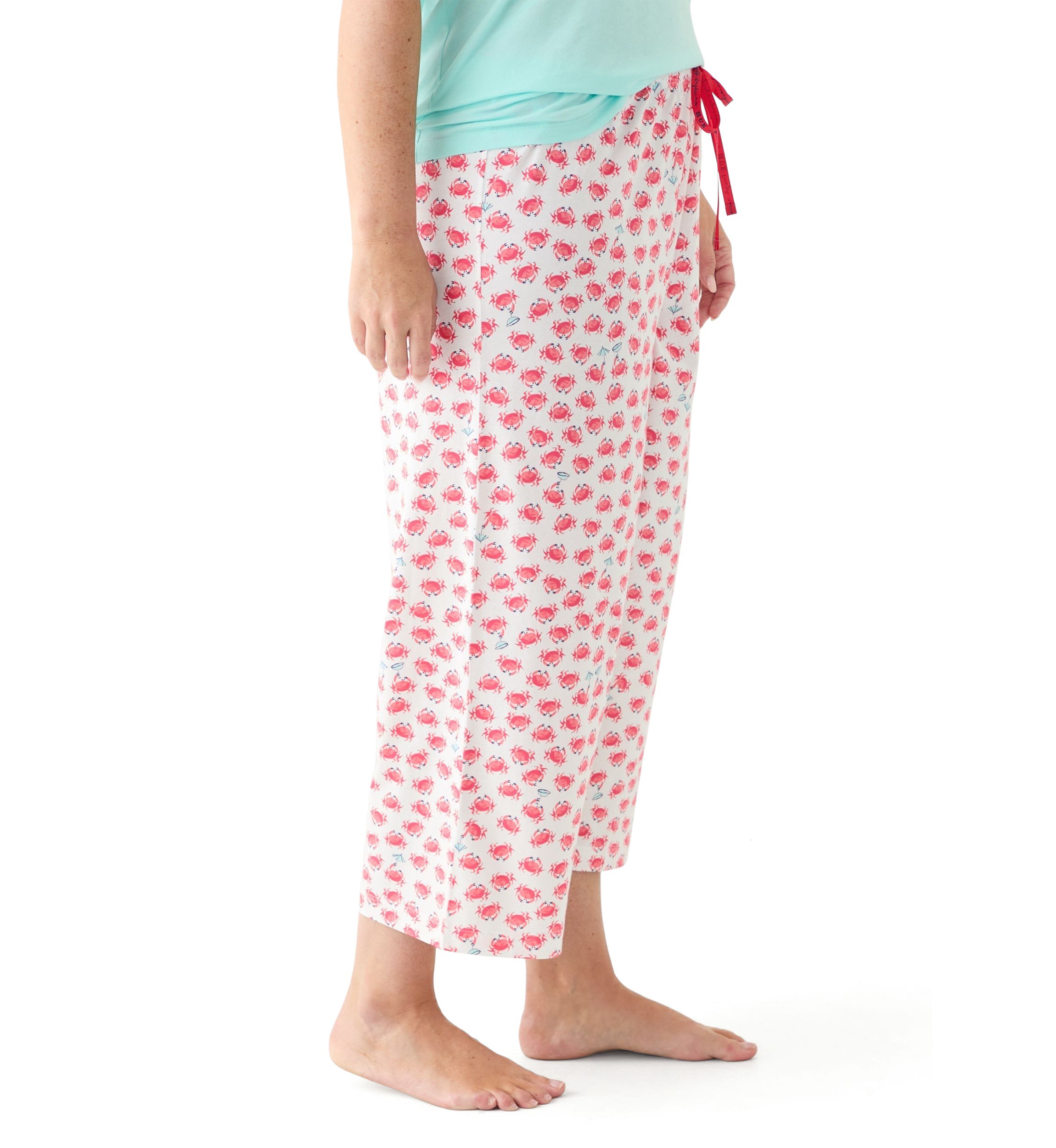 Plus Size Cooling Off Crabs Capri Pajama Pants