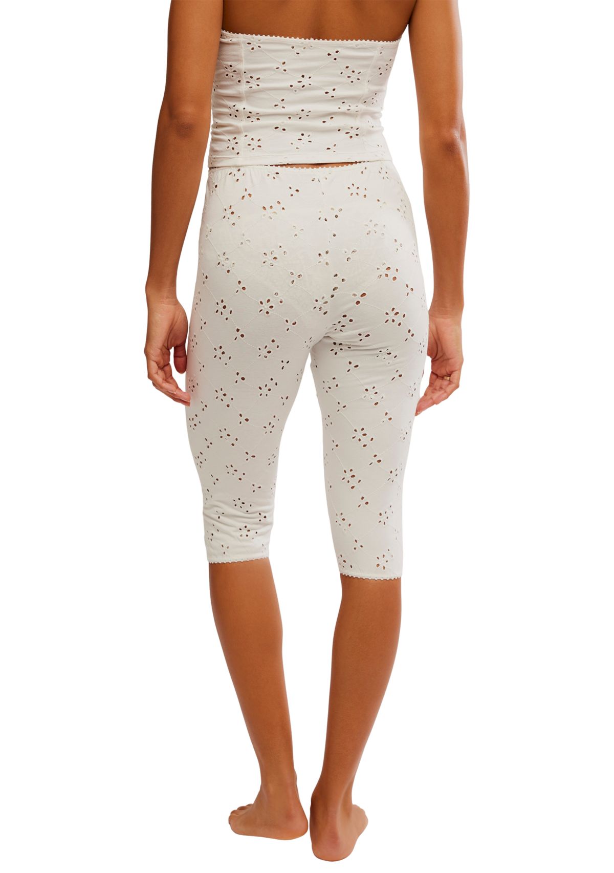 Full Bloom Capri Pants