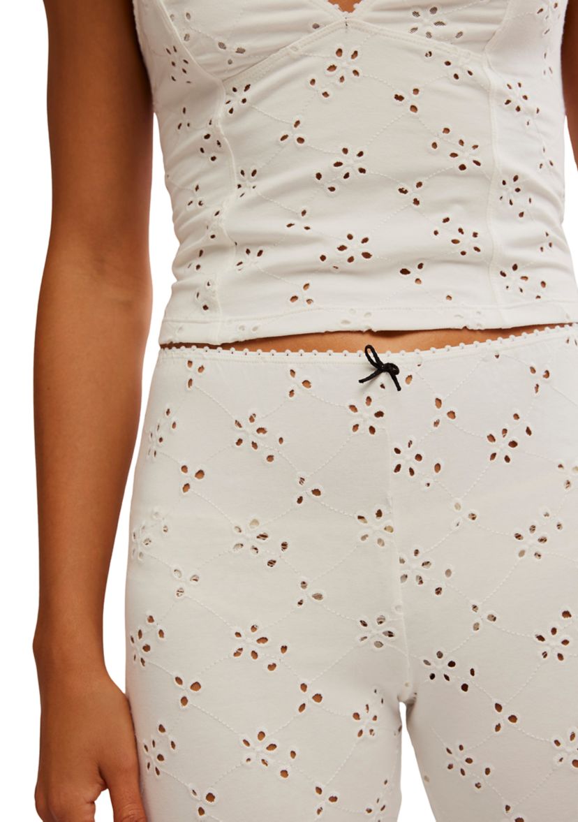 Full Bloom Capri Pants
