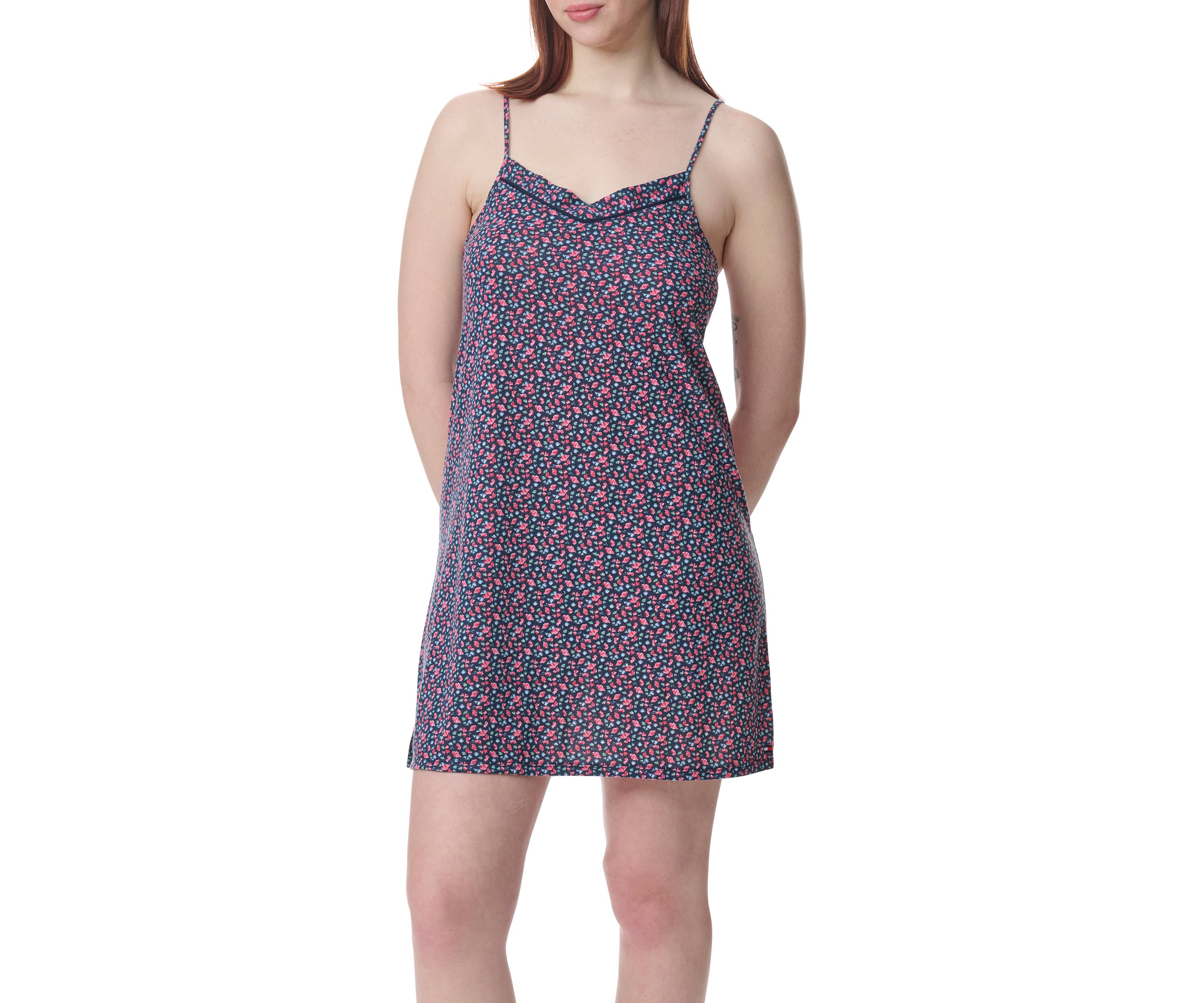 Sleeveless Chemise