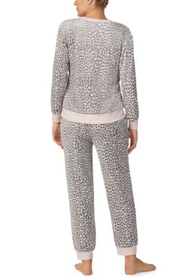 Kate Spade New York Long Sleeve V-Neck Stretch Velour Animal Print Pajama Set - Xs