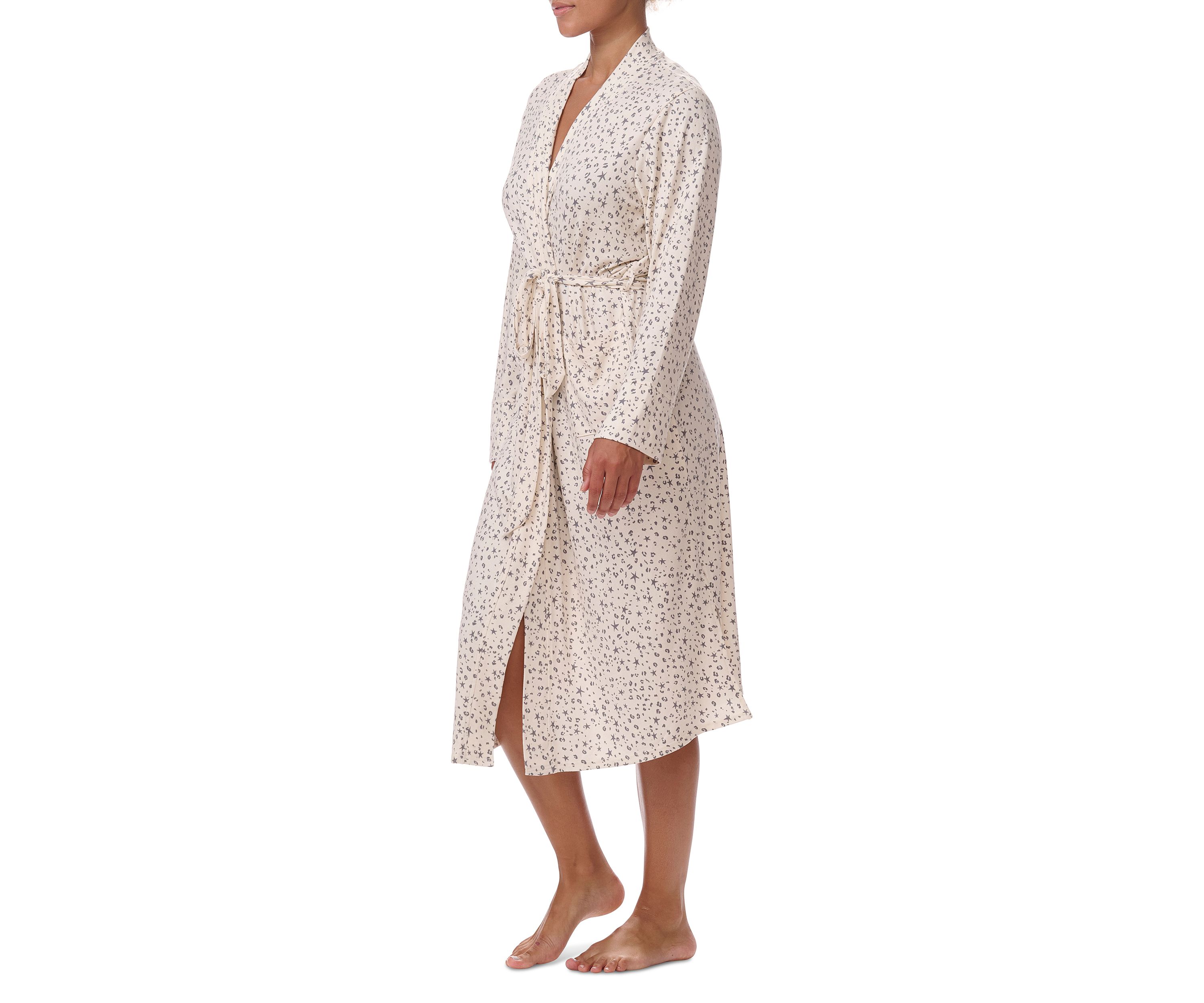 Long Sleeve Robe