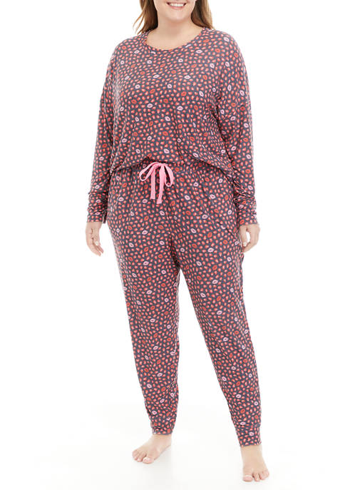 Crown & Ivy™ Plus Size V-Day Printed Pajama