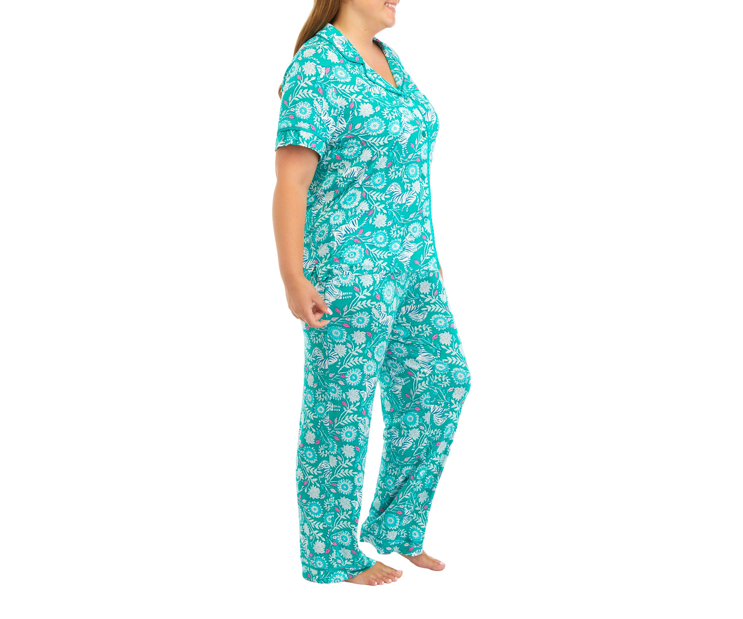 Plus Size Printed Notch Pajama Set 