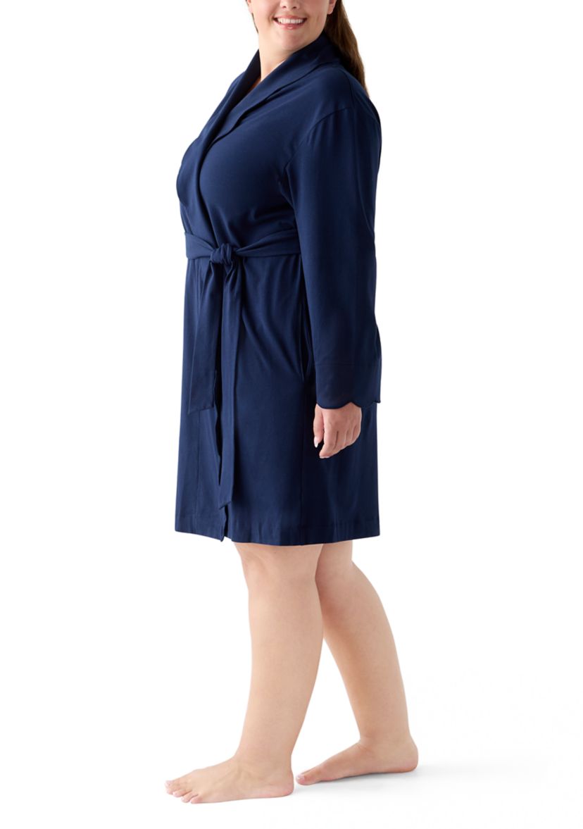Plus Size Scalloped Robe