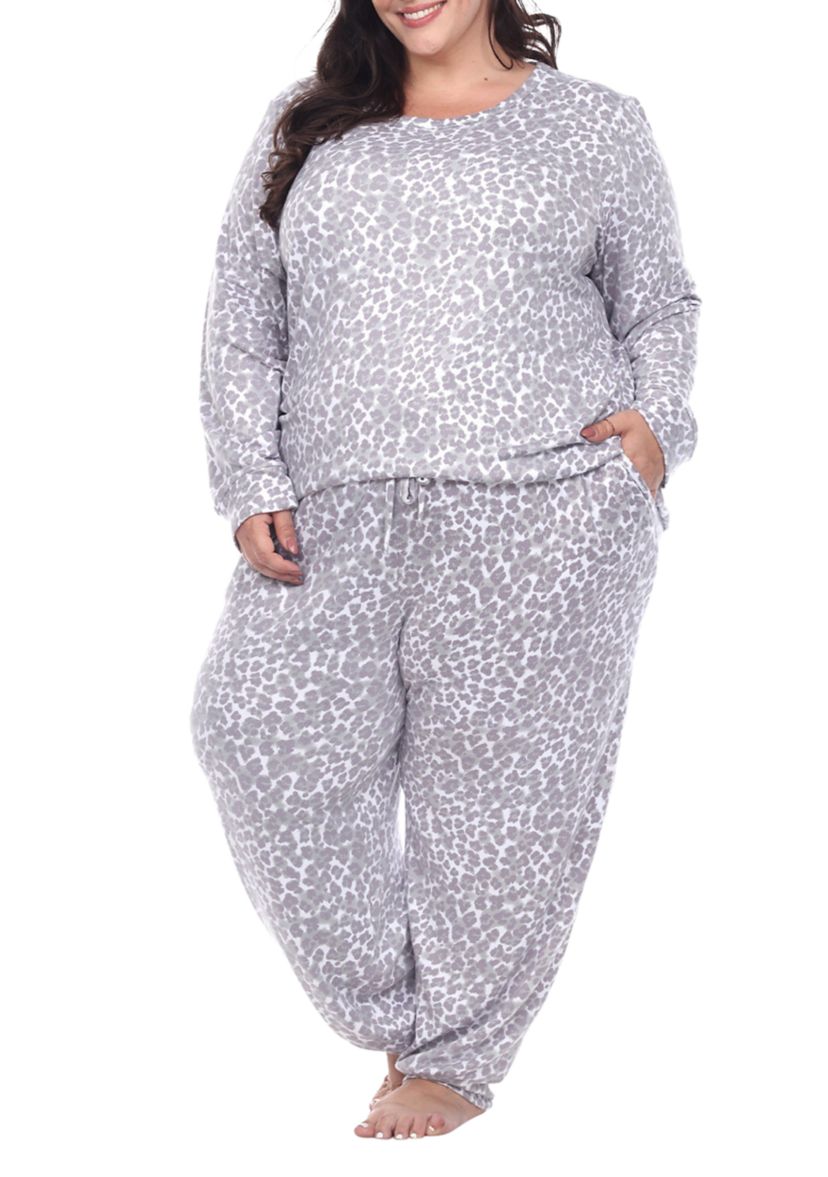 Plus Size Leopard Pajama Set 