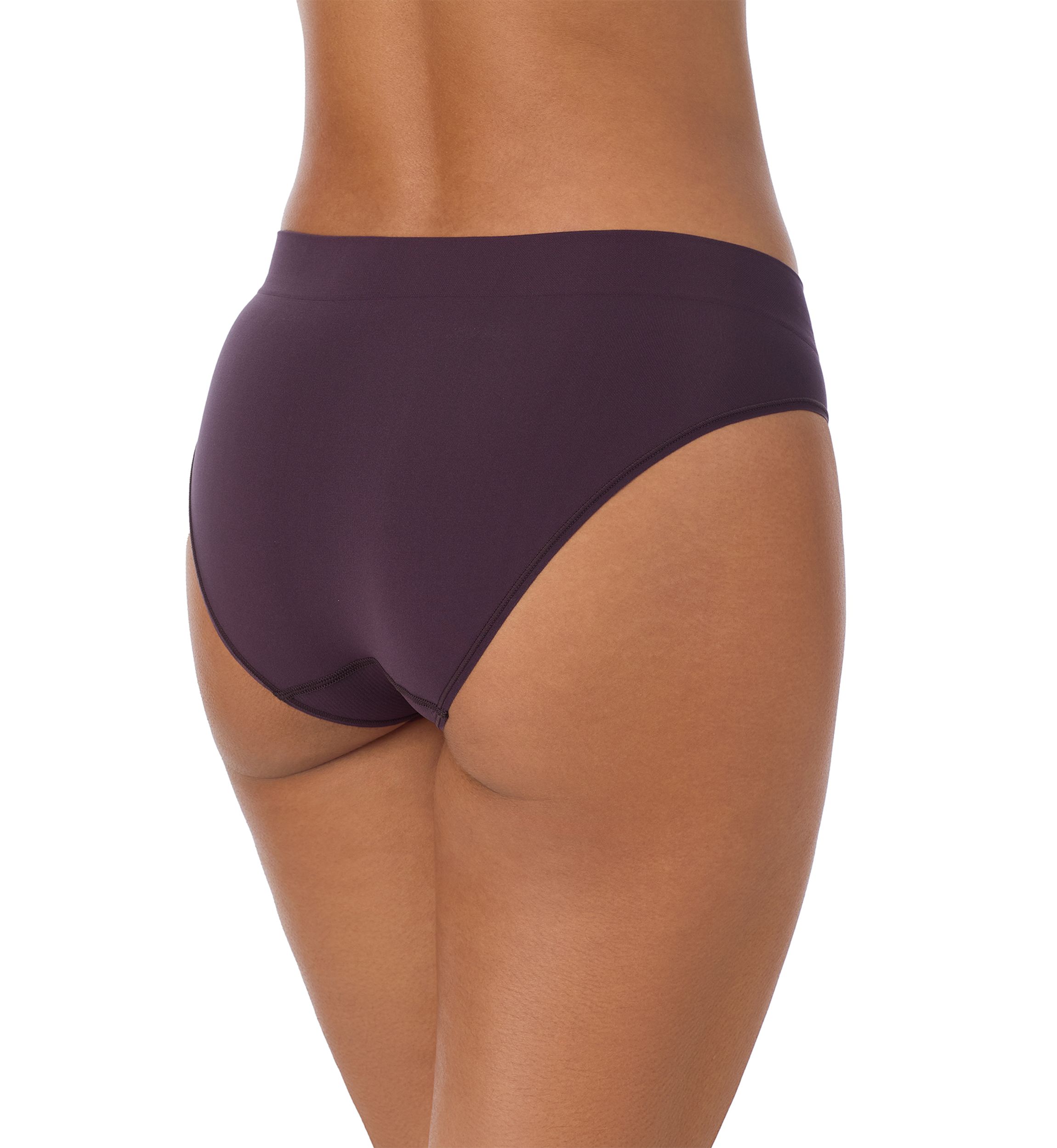 	  Seamless Litewear Hi-Cut Panty