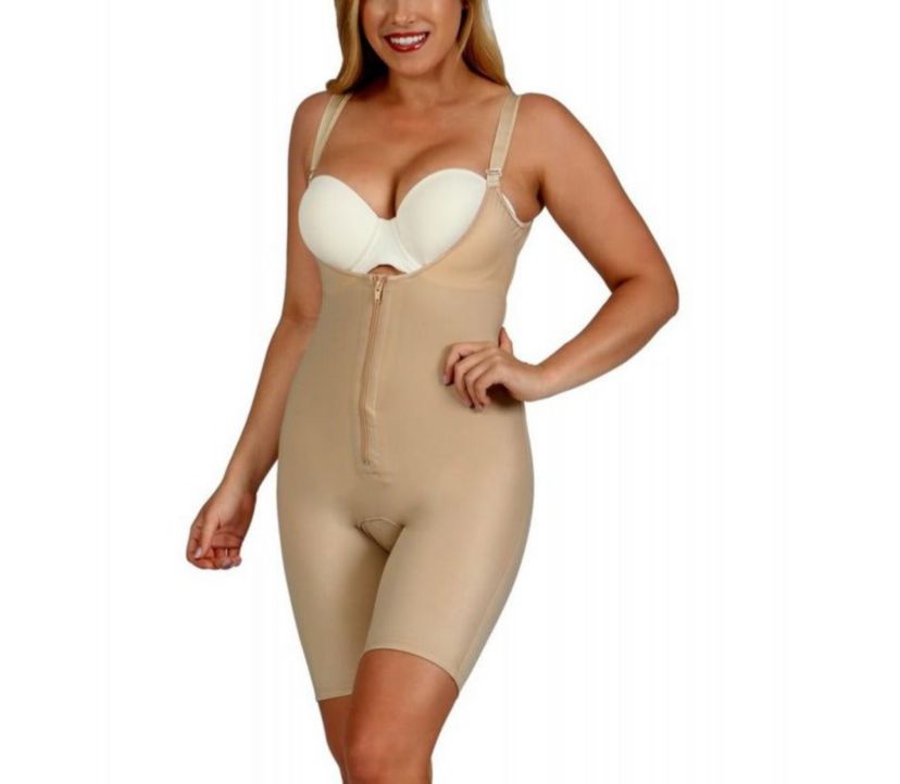 Underbust Front Zip Bodyshort