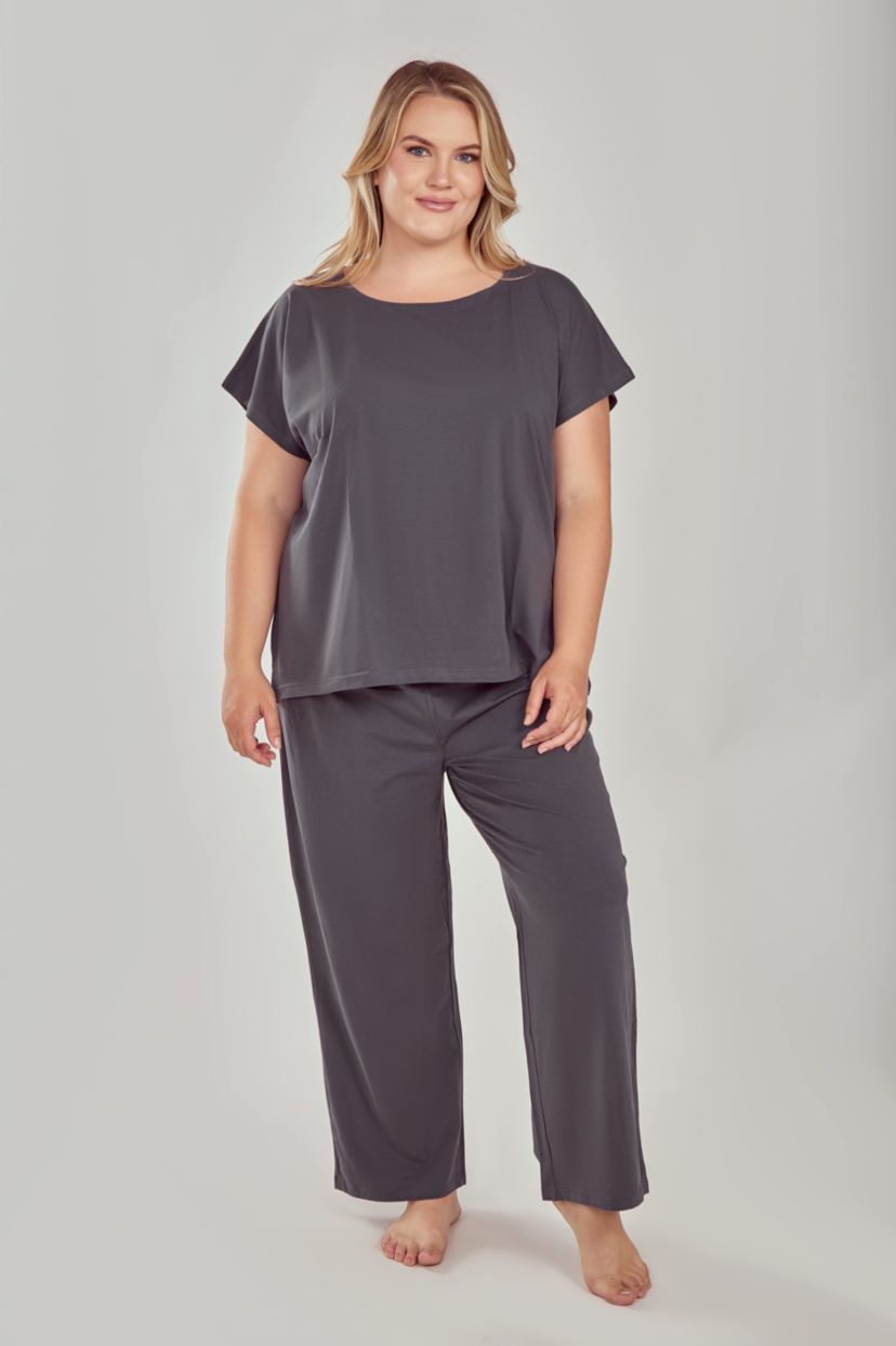 iCollection Womans Soft Knit Top and Crop Pant  Pajama Set with Side Pockets.