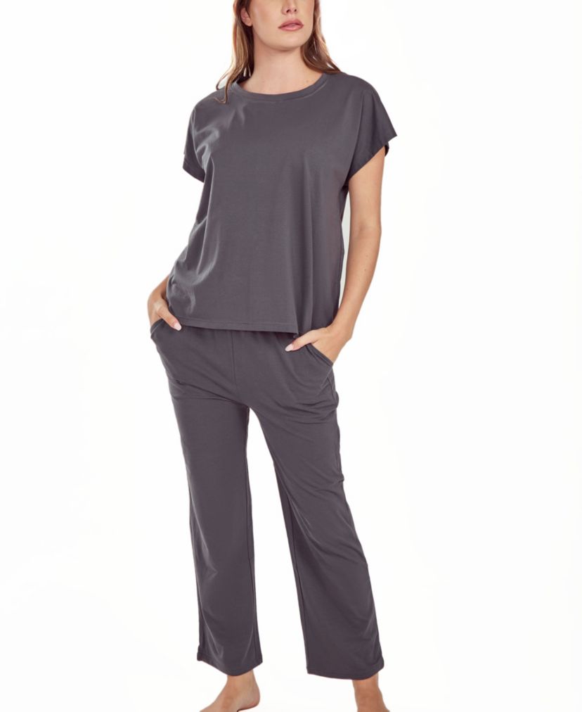 iCollection Womans Soft Knit Top and Crop Pant  Pajama Set with Side Pockets.