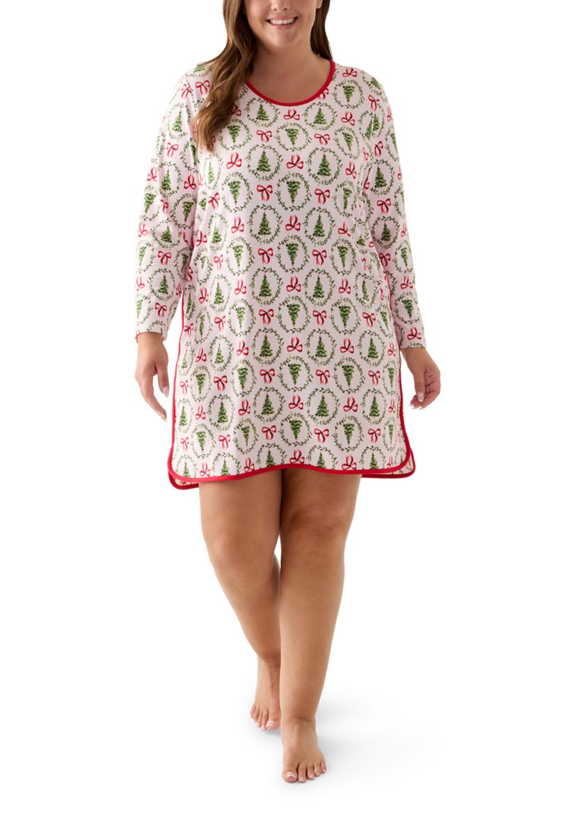 Plus Size Bow & Wreath Nightgown