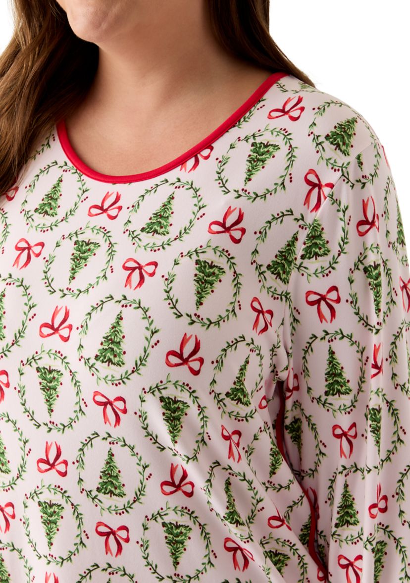 Plus Size Bow & Wreath Nightgown