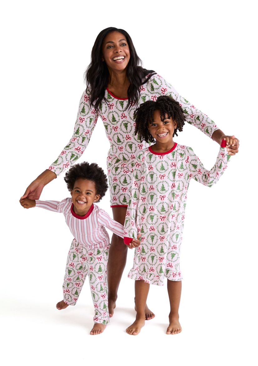 Plus Size Bow & Wreath Nightgown