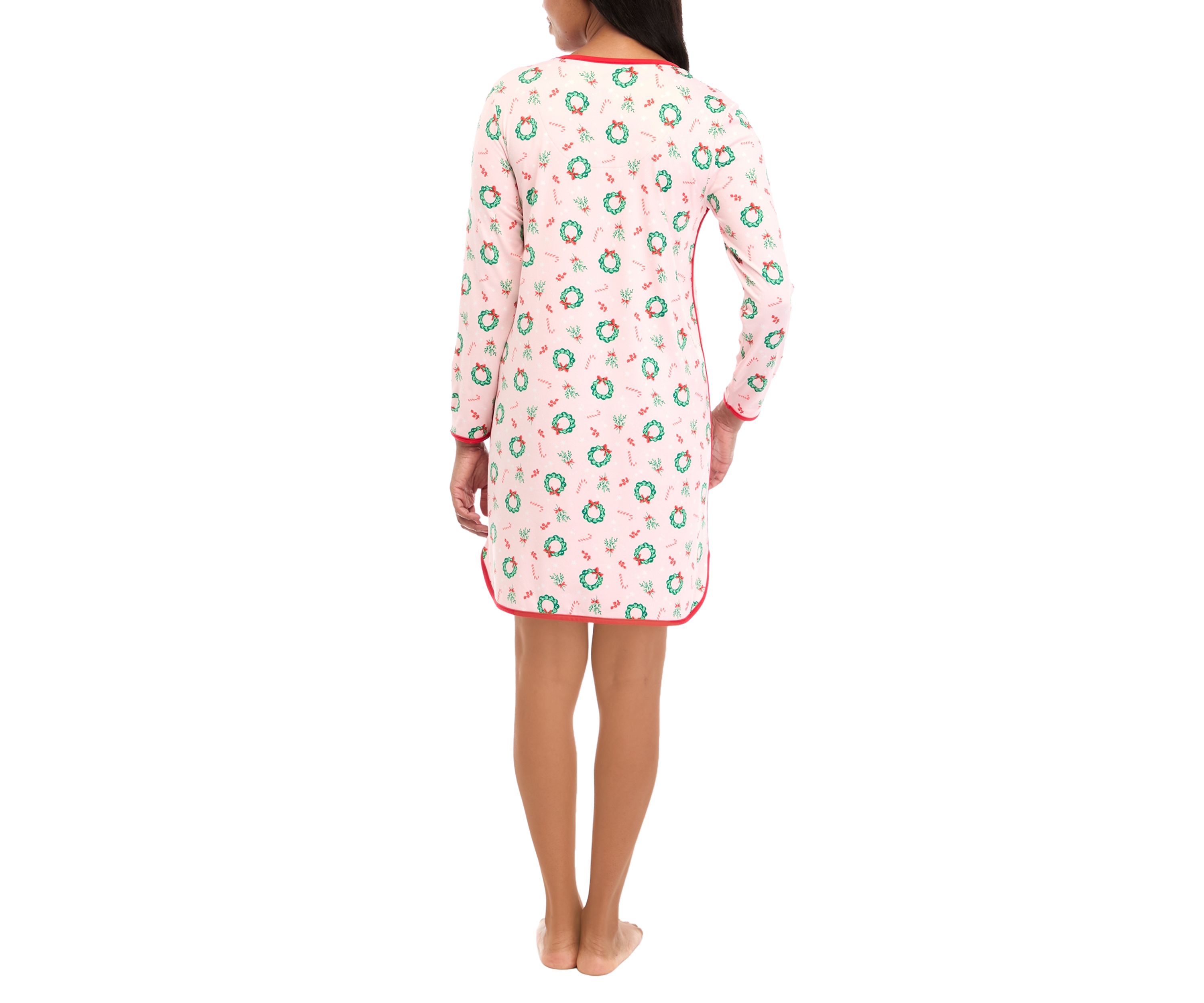 Womens Holiday Wreaths Long Sleeve Nightgown