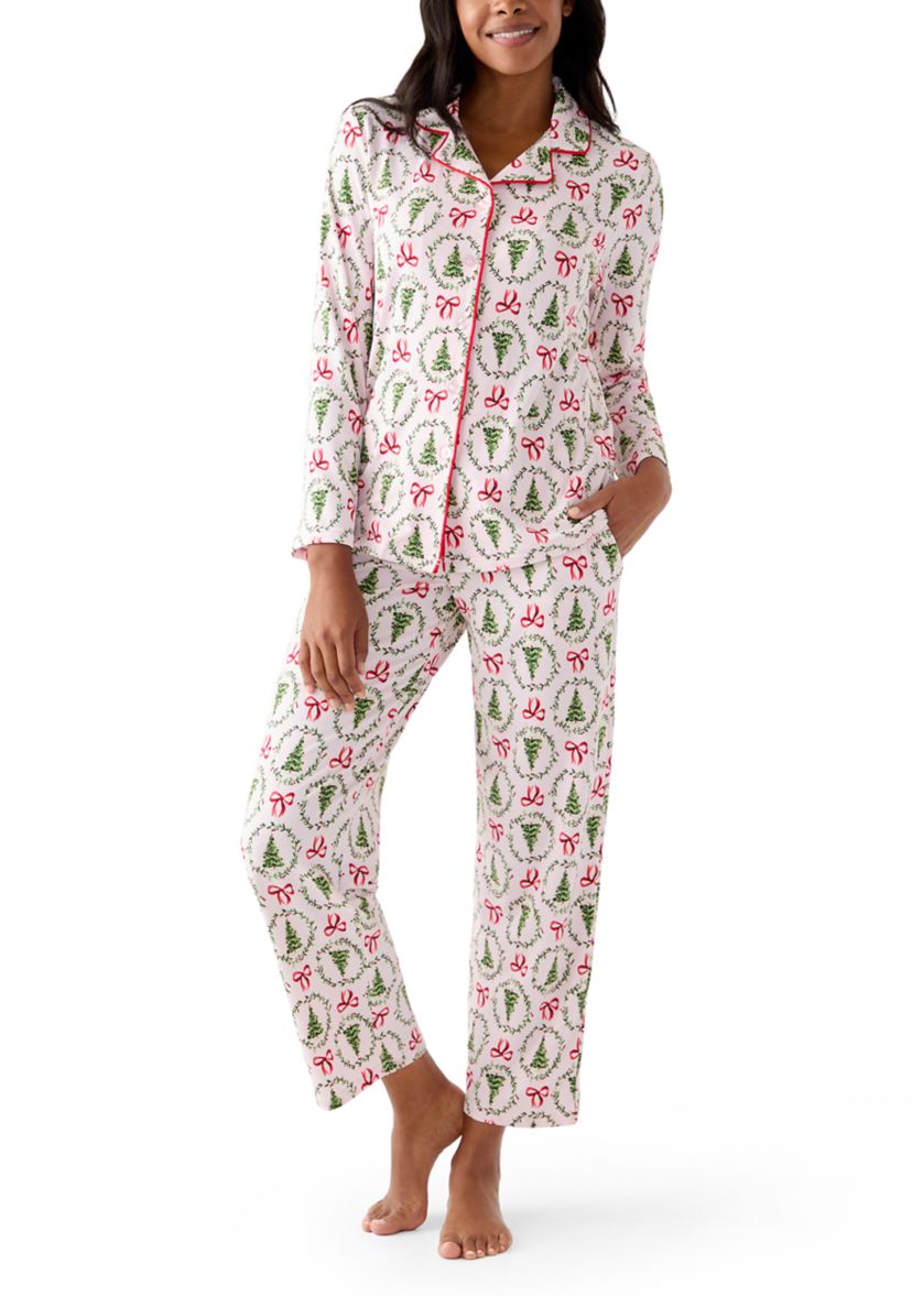 Womens Bow & Wreath Pajama Set