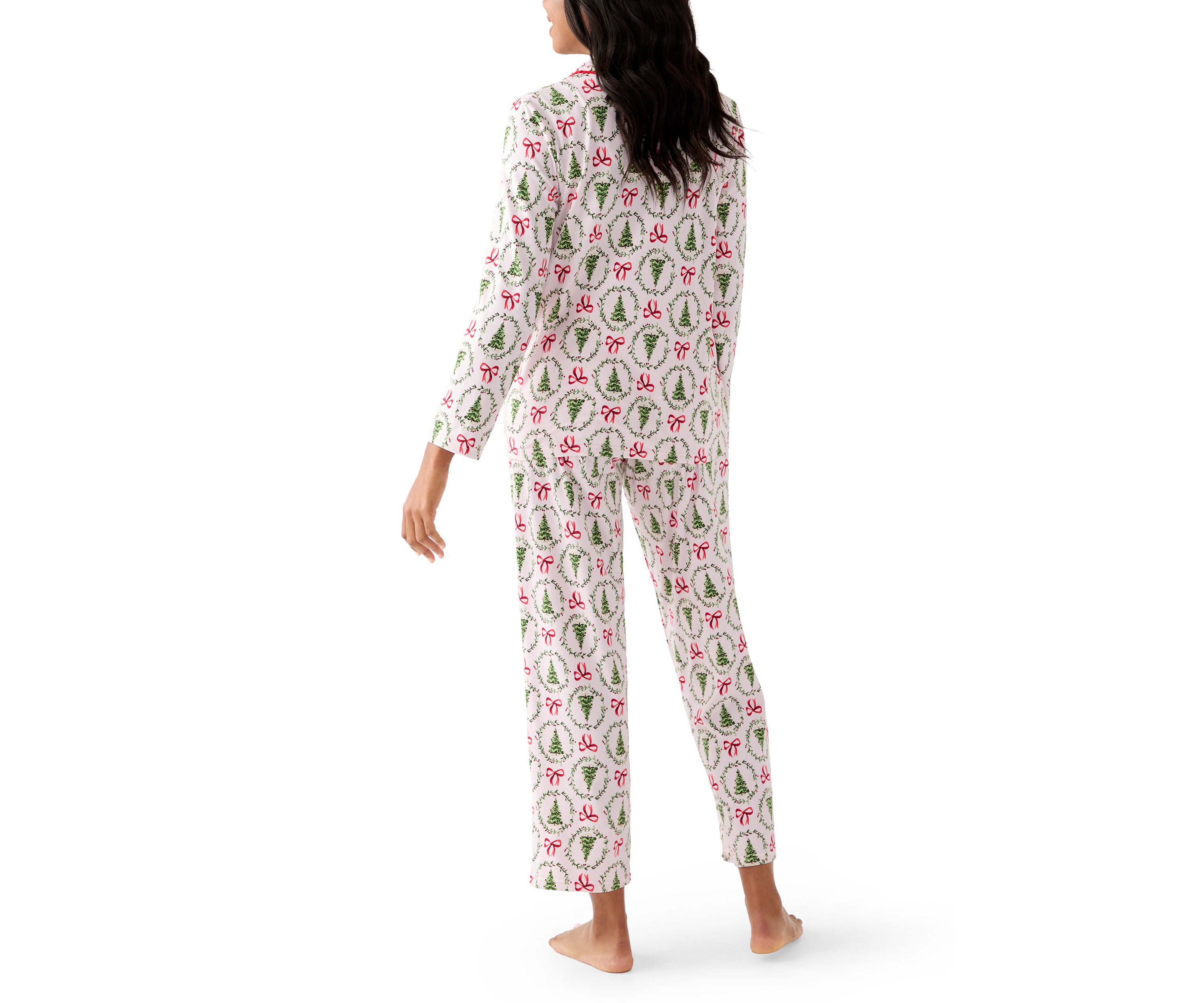 Womens Bow & Wreath Pajama Set