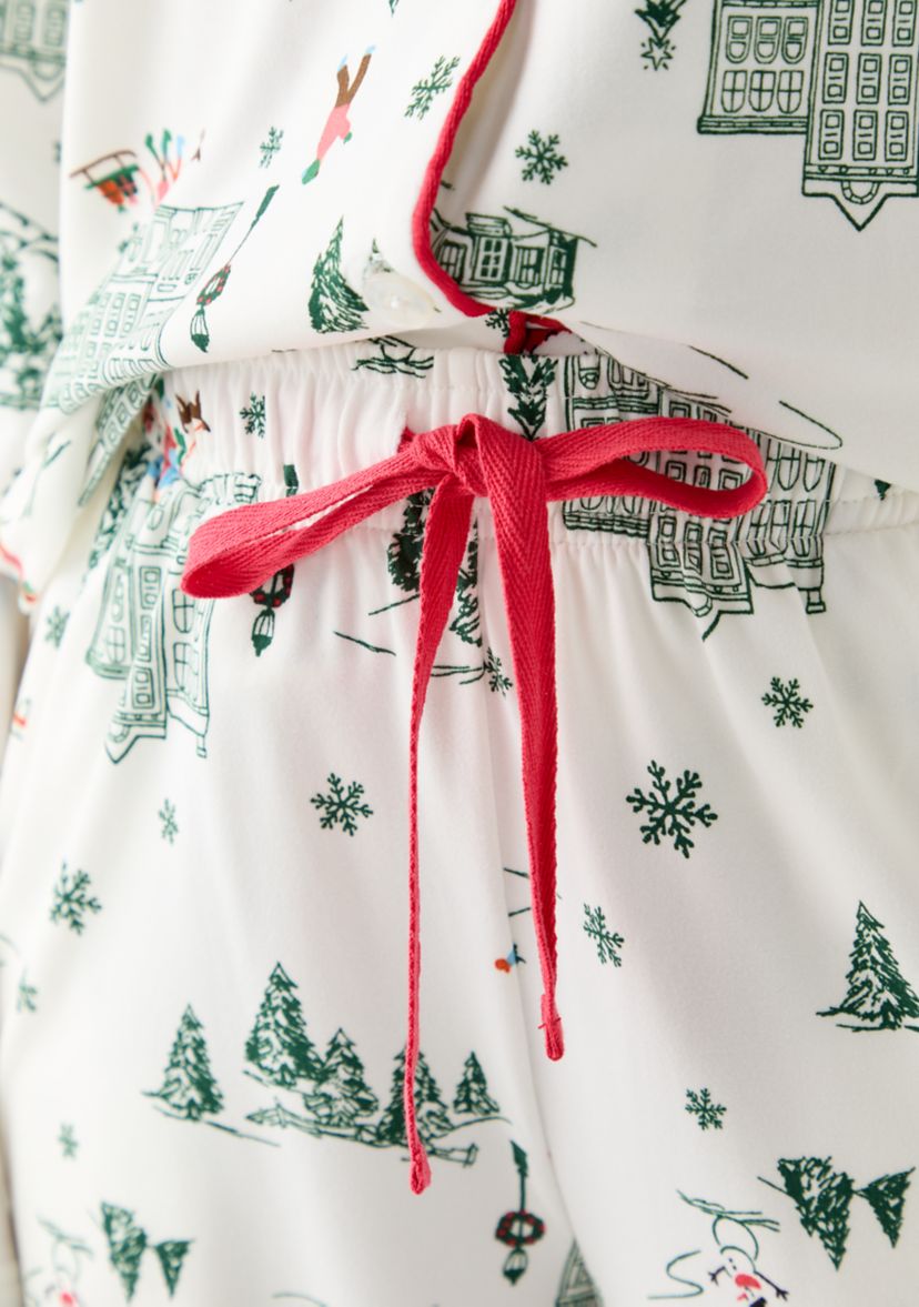 Womens Winter Village Notch Collar Pajama Set 