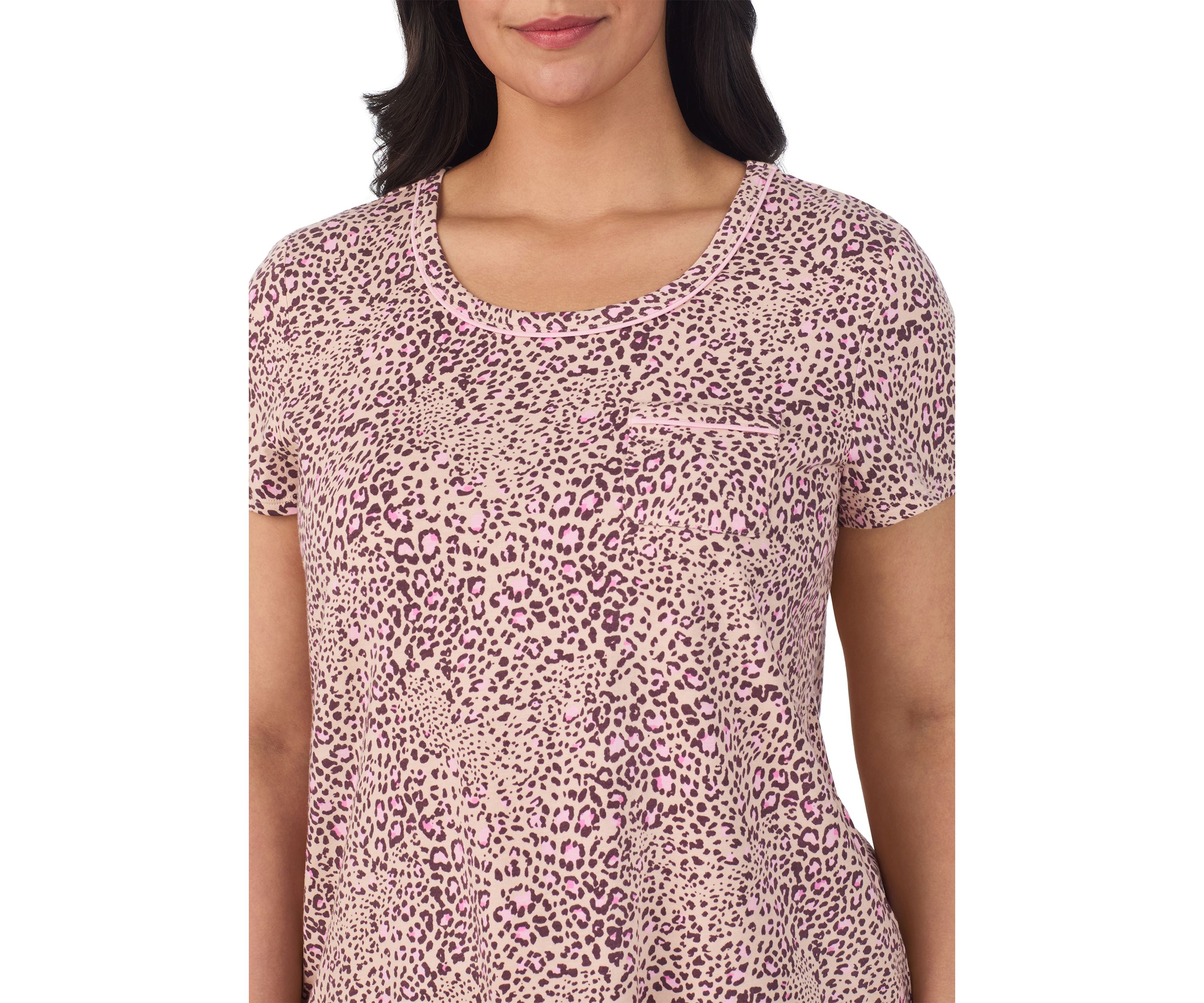 Short Sleeve Top and Cropped Pants Pajama Set