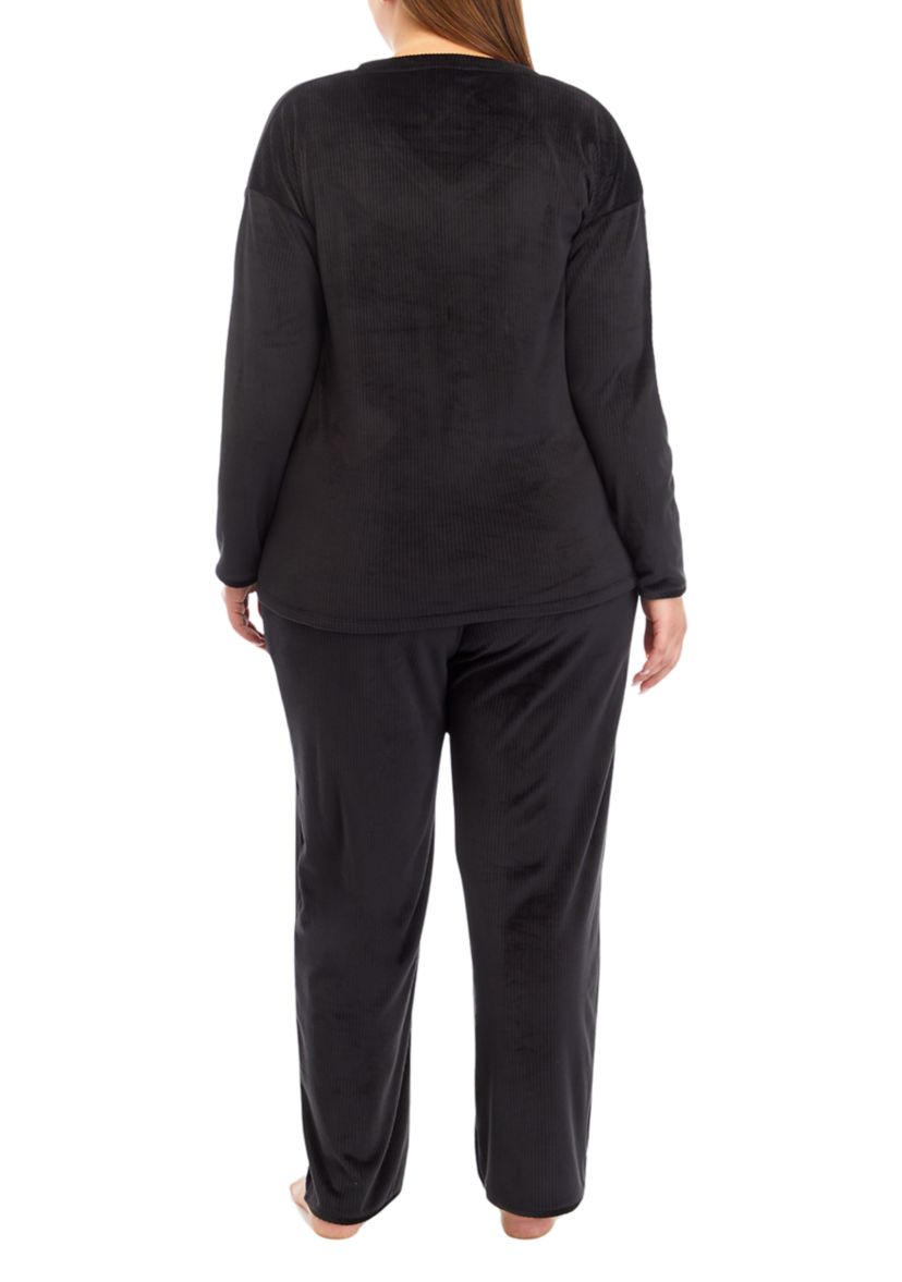 Plus Size Velour Ribbed Pajama Set 