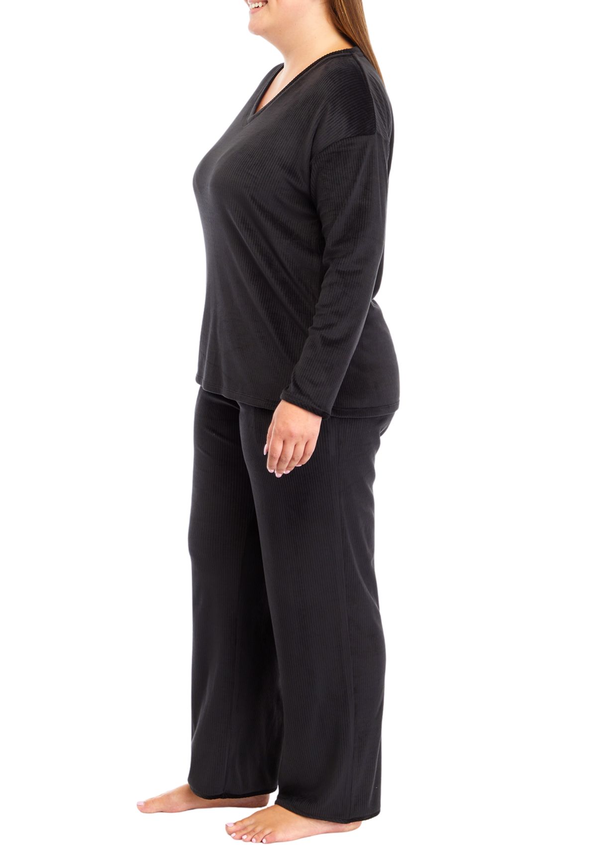 Plus Size Velour Ribbed Pajama Set 