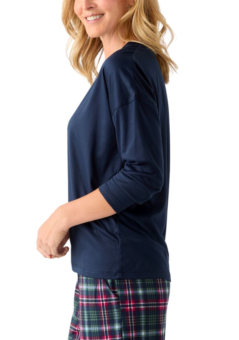 Womens Long Sleeve V-Neck Table Top