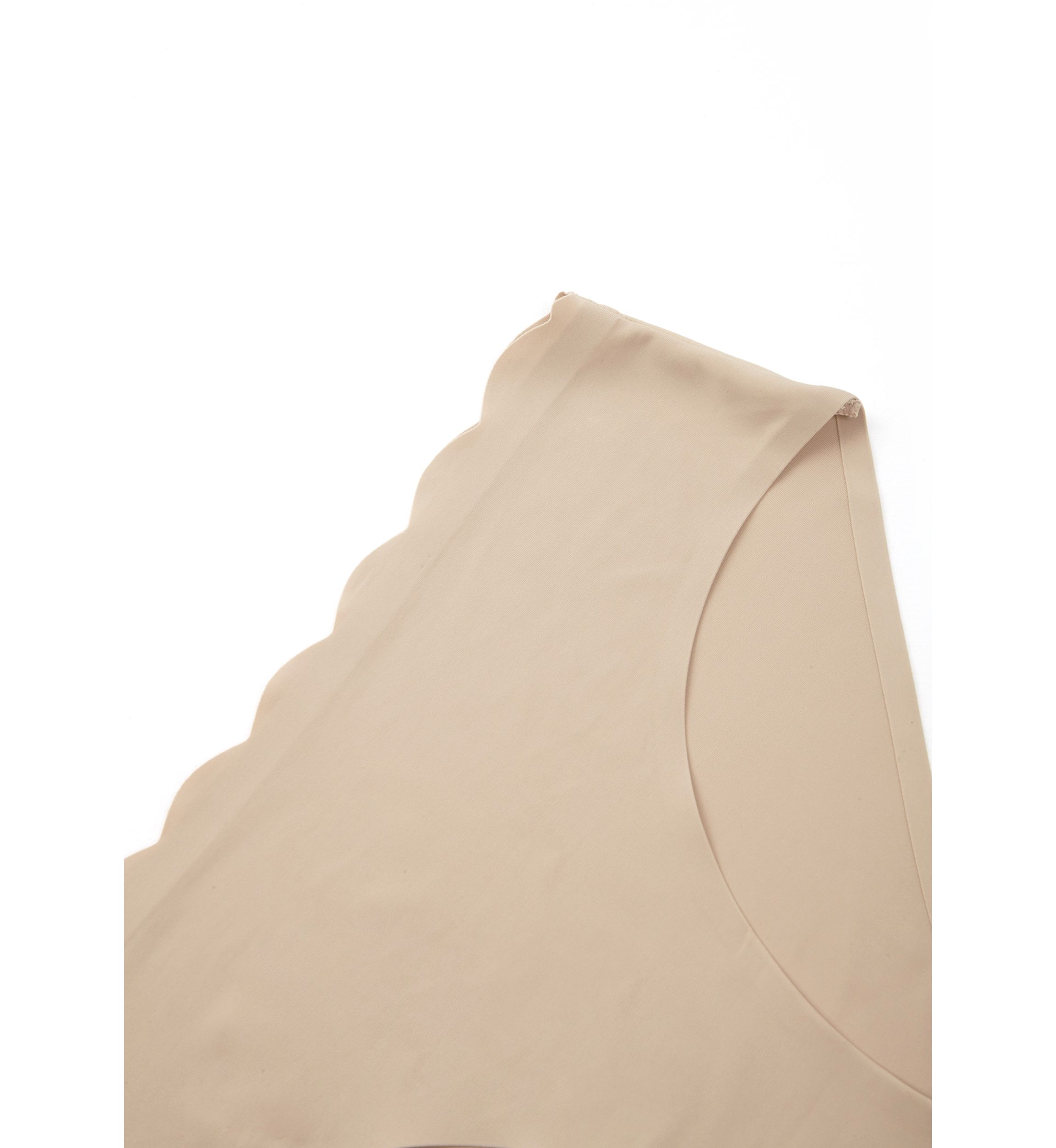 Scalloped Edge Hipster Panty