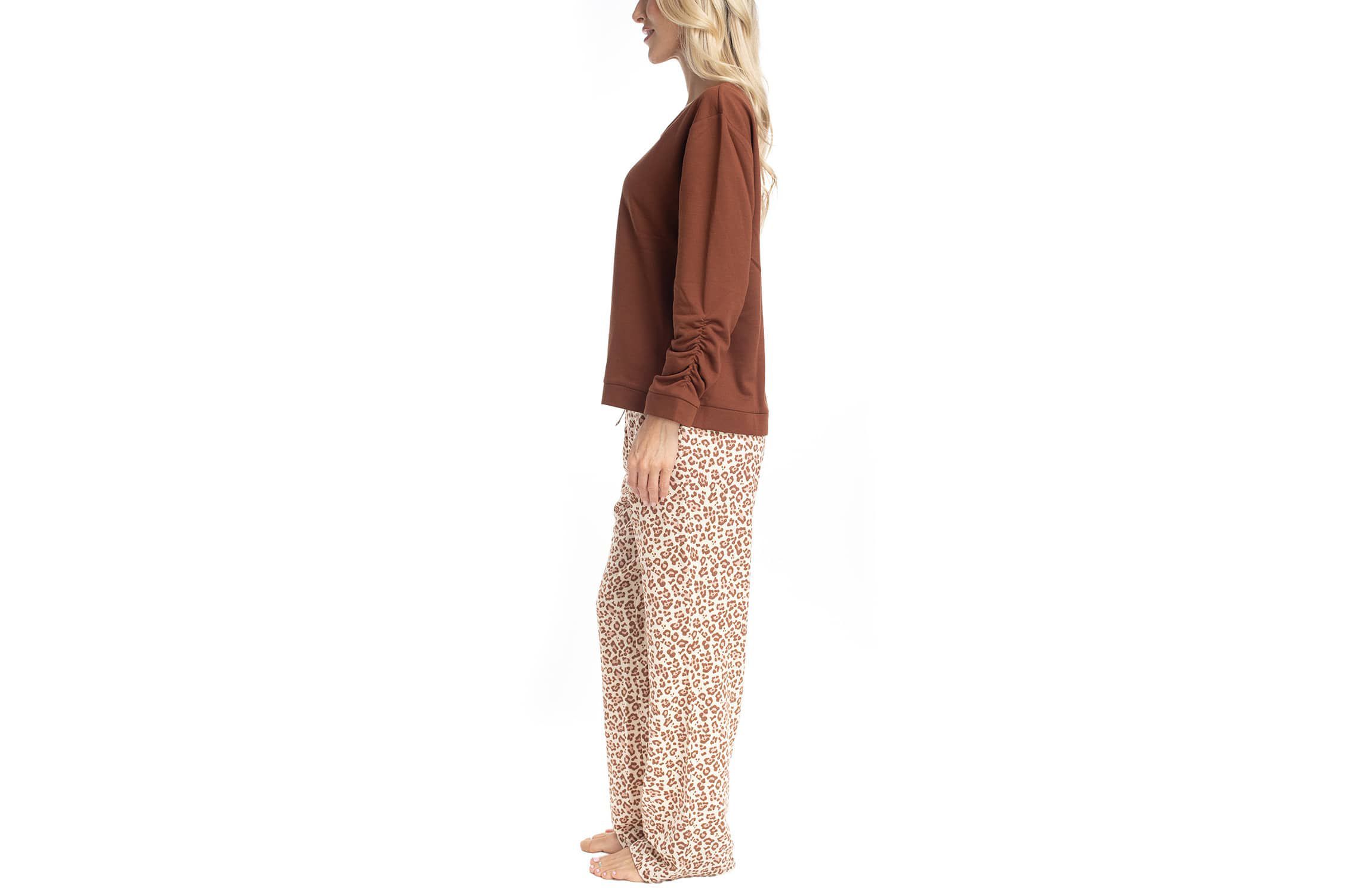 Muk Luks Sweater Weather PJ Set