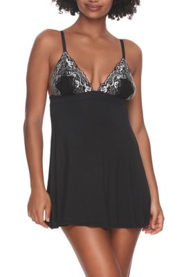 Demure Silky Soft Chemise w Lace