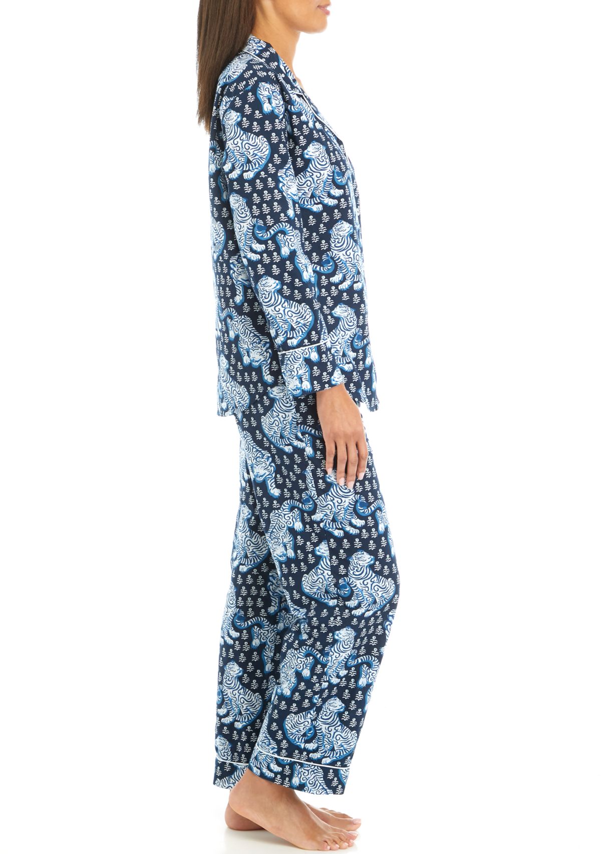 Womens Tiger Queen Printed Pajama Set