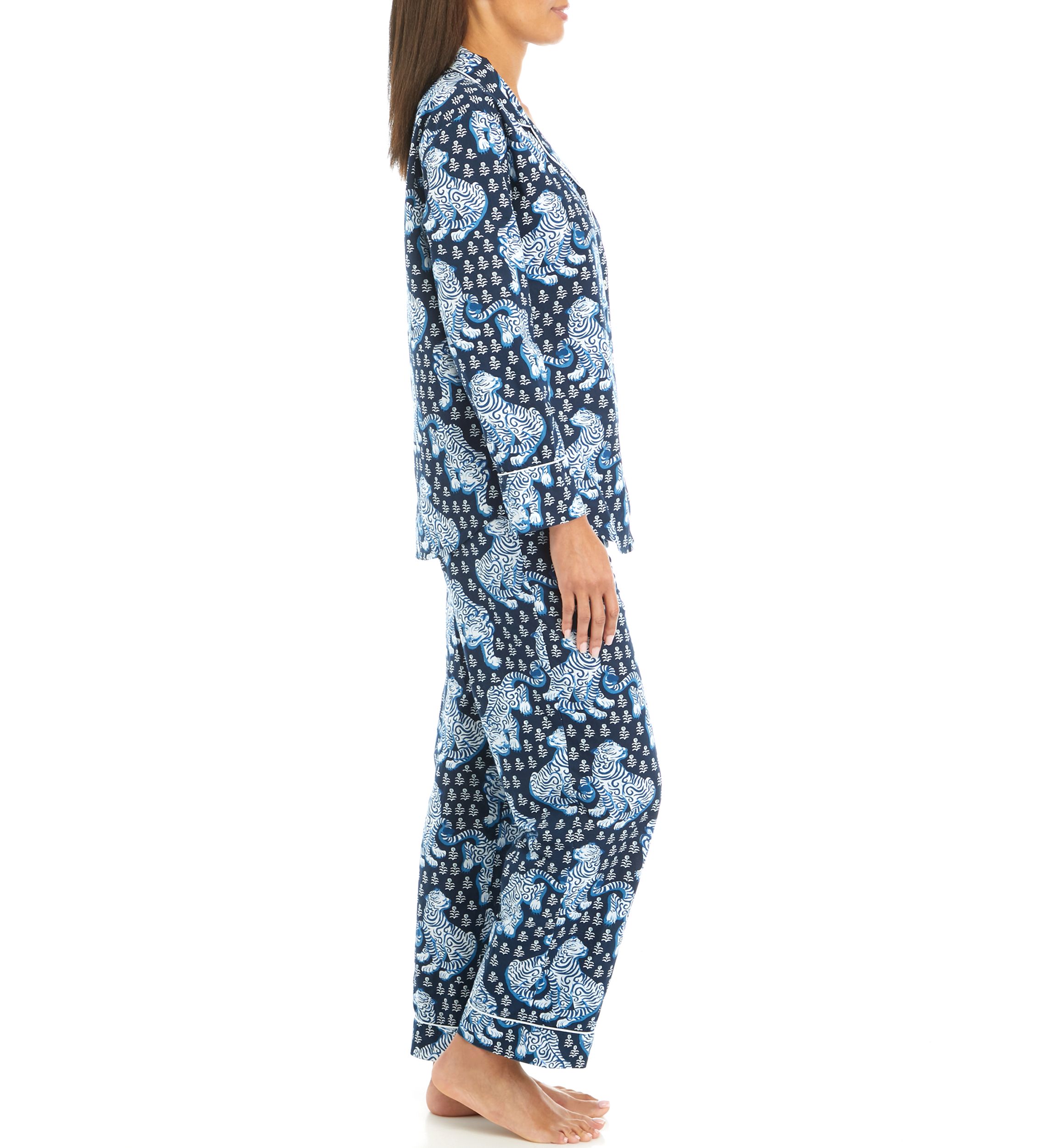 Womens Tiger Queen Printed Pajama Set