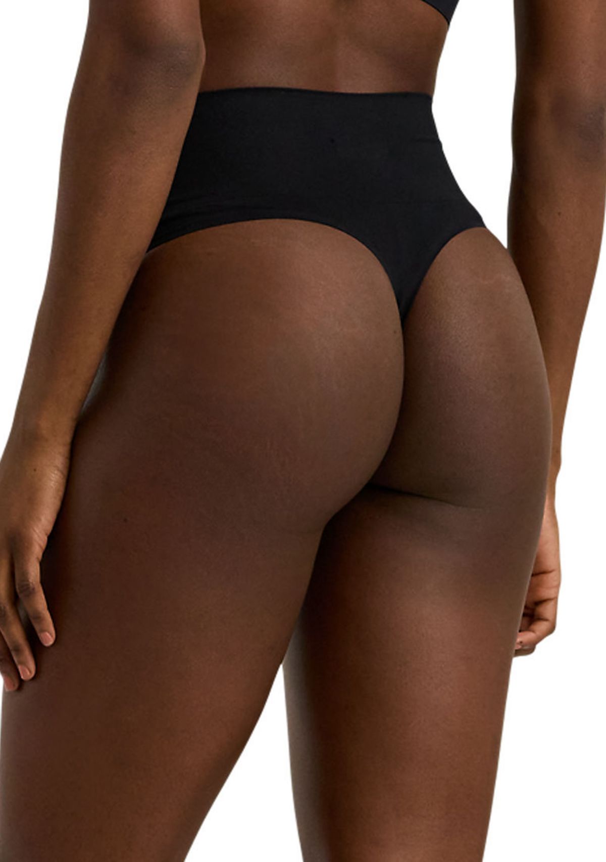 Luxe Smoothing High-Rise Thong