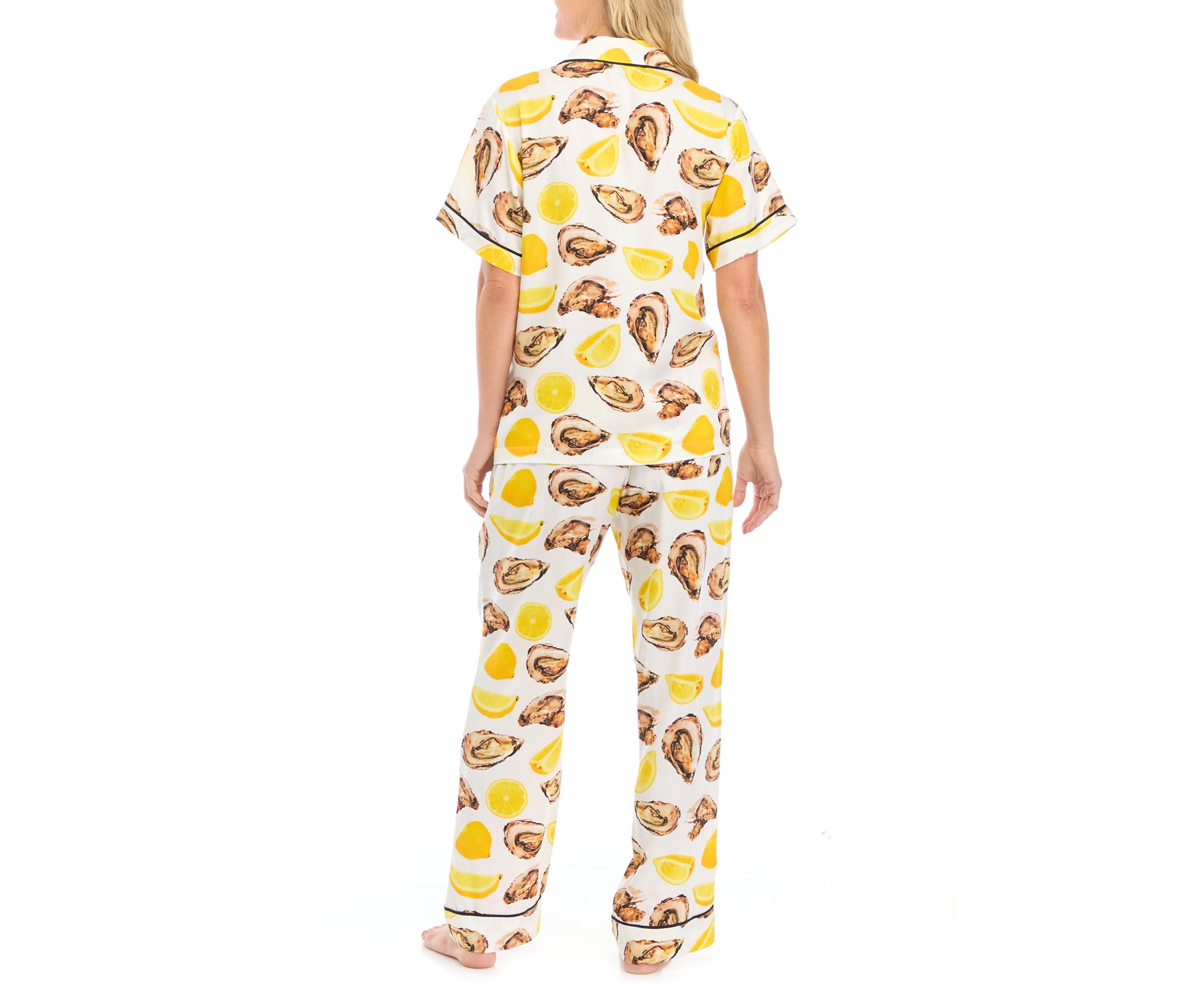 The World is Your Oyster Short Sleeve Pajama Set 