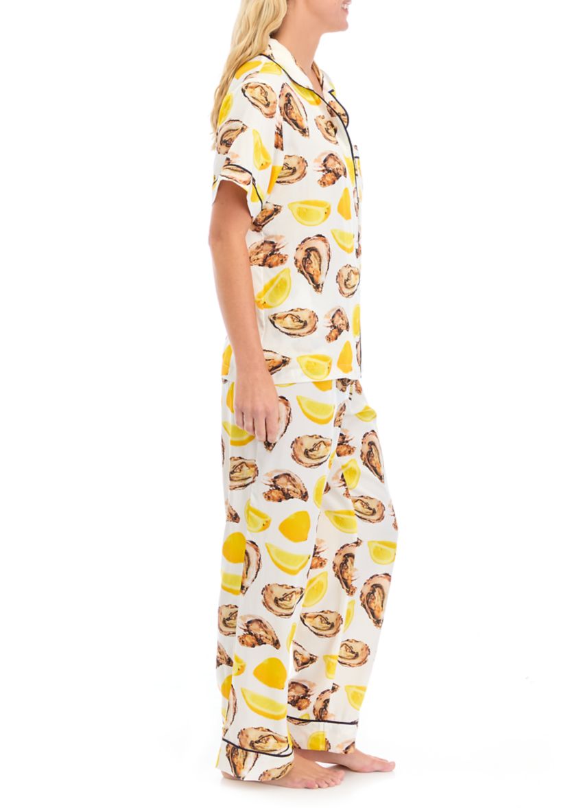 The World is Your Oyster Short Sleeve Pajama Set 