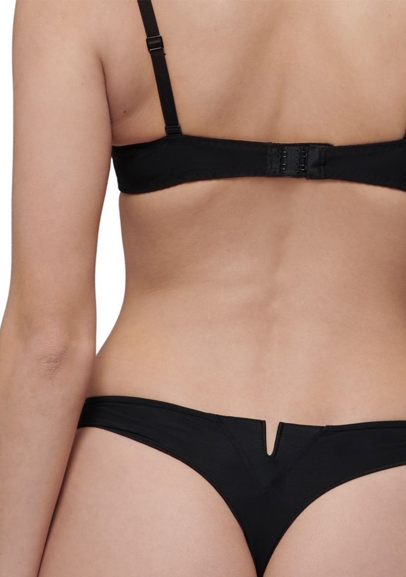 Saga Thong