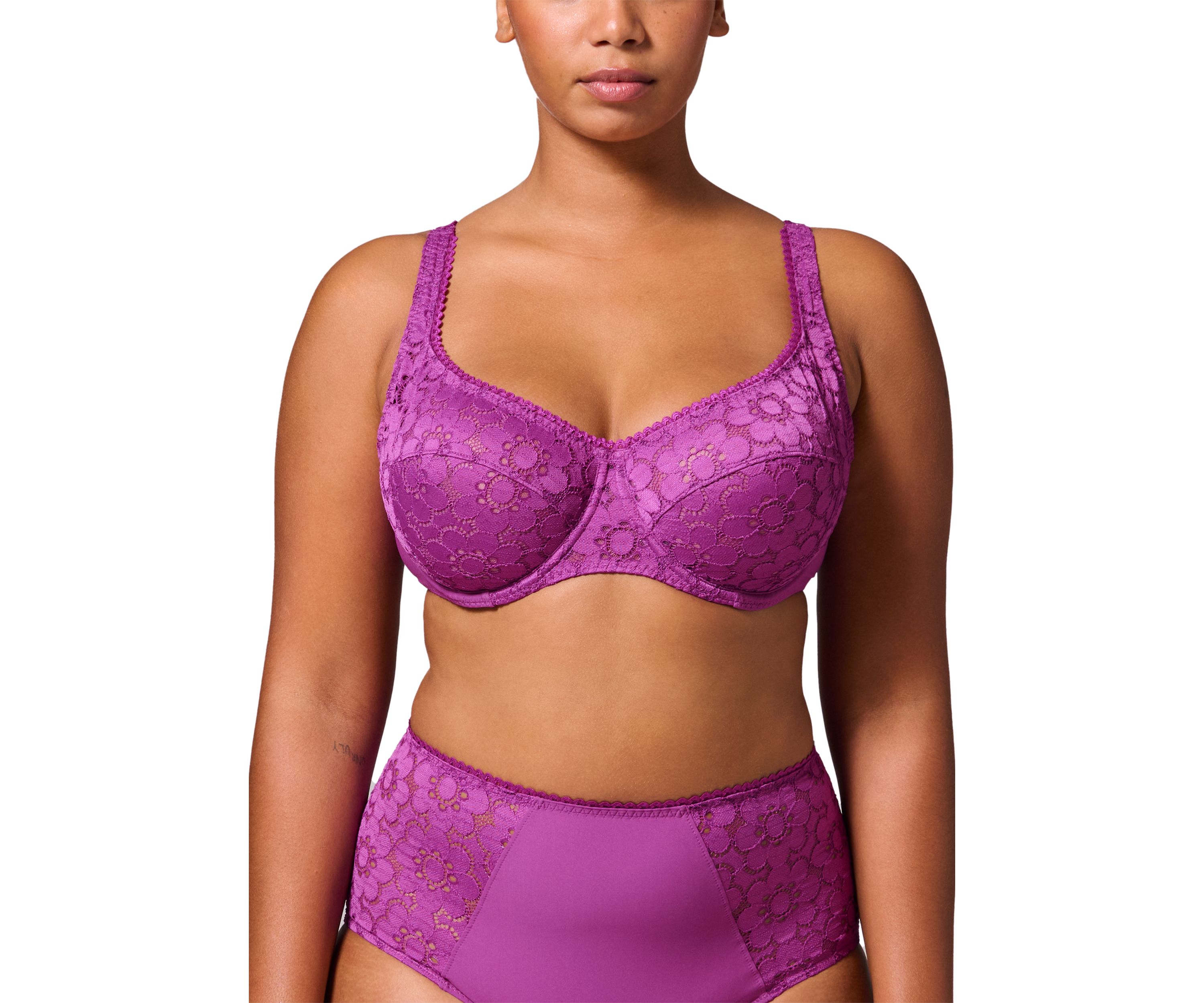 Oisive Plunging Full Cup Bra