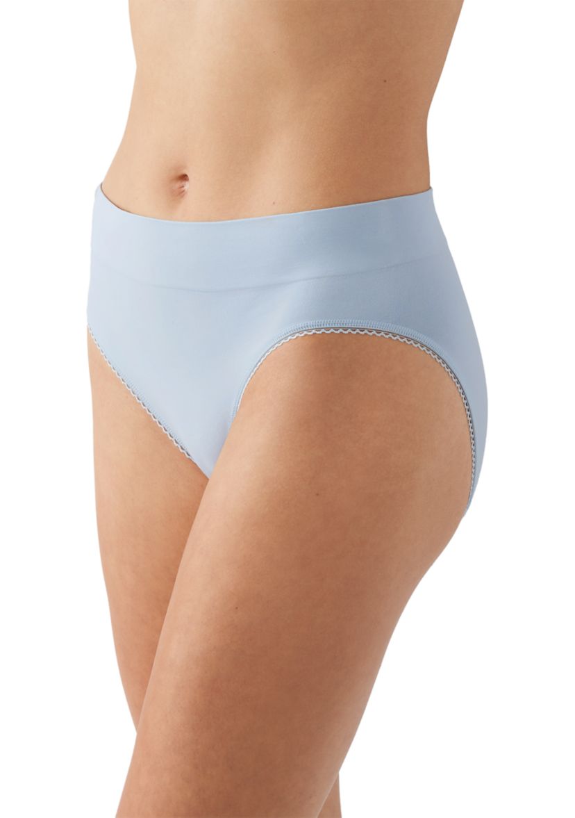 Feeling Flexible Seamless Hi Cut Briefs
