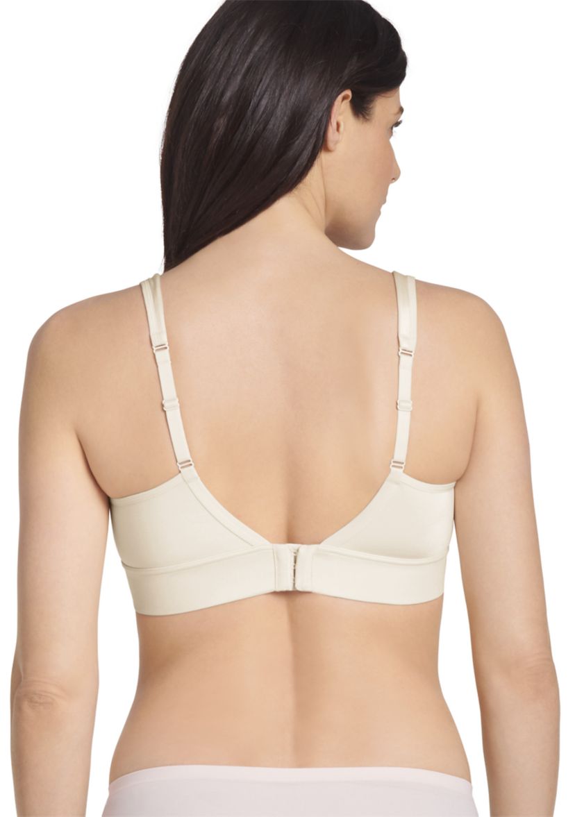 Forever Fit™ V-Neck Molded Cup Bra