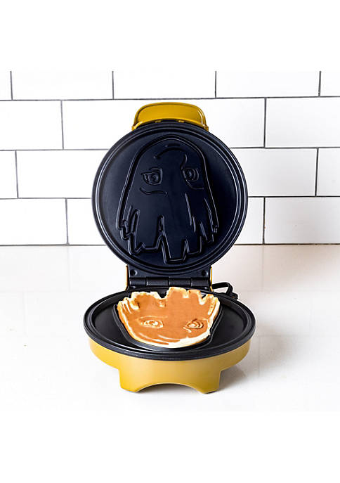 Uncanny Brands Marvel Groot Waffle Maker- I Am