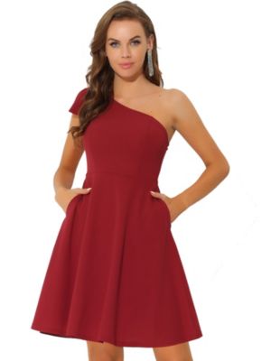 Belk red formal on sale dresses