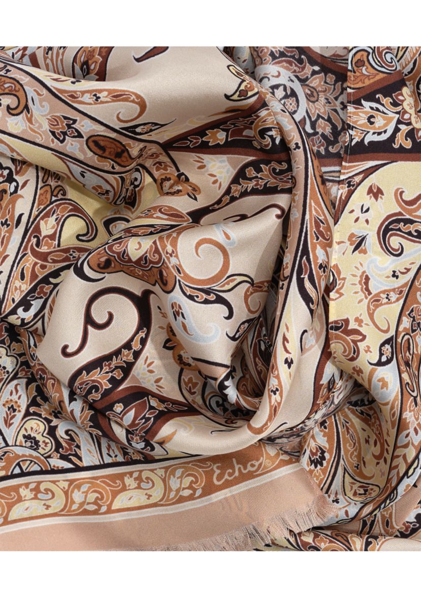 Manor Paisley Oblong Scarf