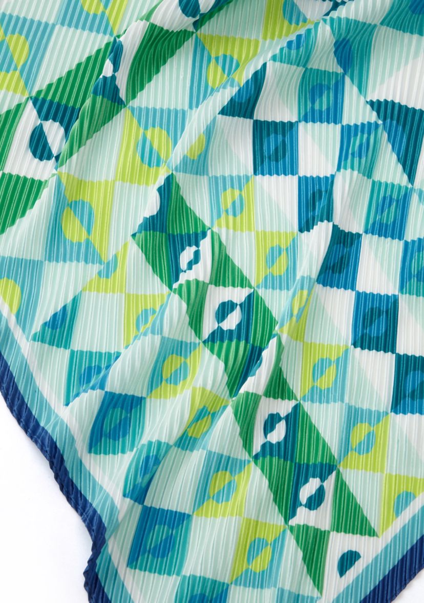 Mosaic Geo Pleated Diamond Scarf 