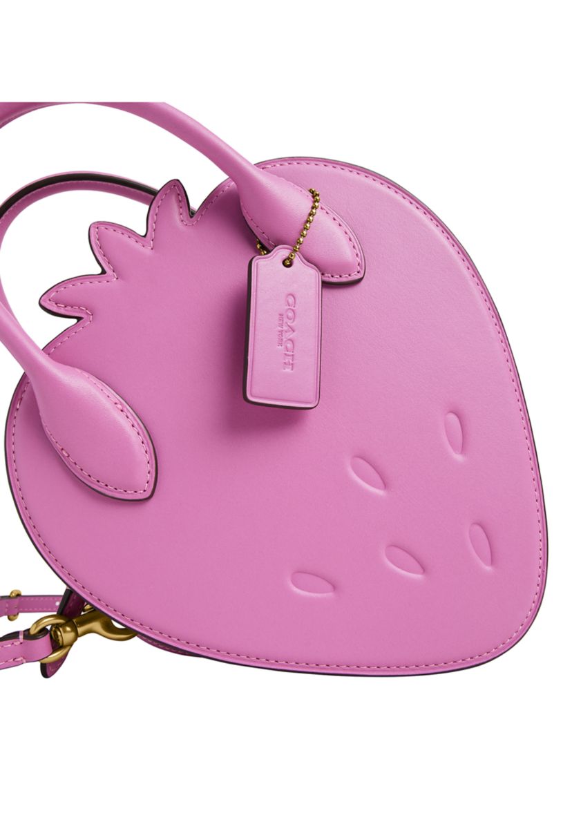 Strawberry Bag in Regenerative Leather