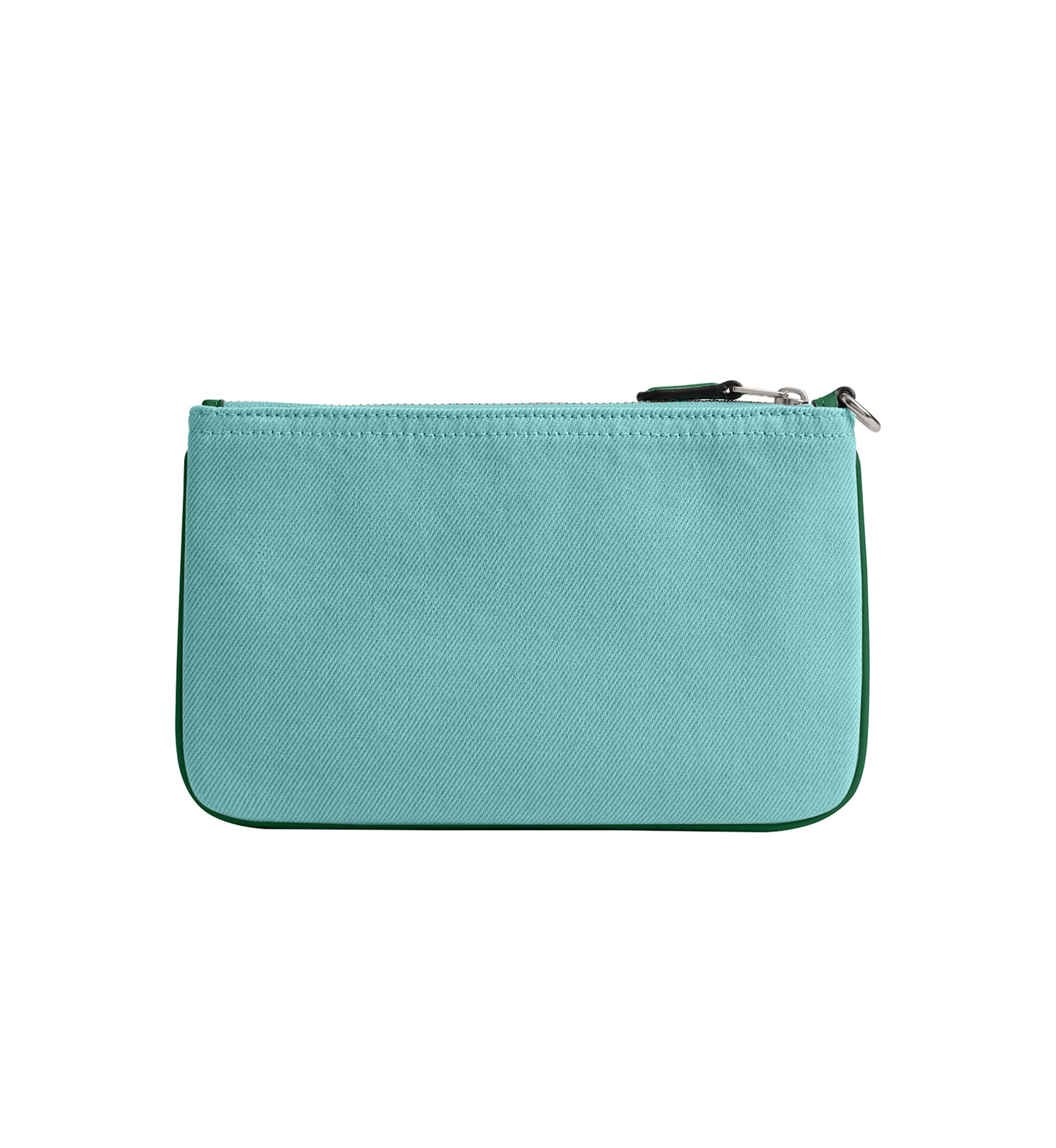 Essential Small Wristlet
